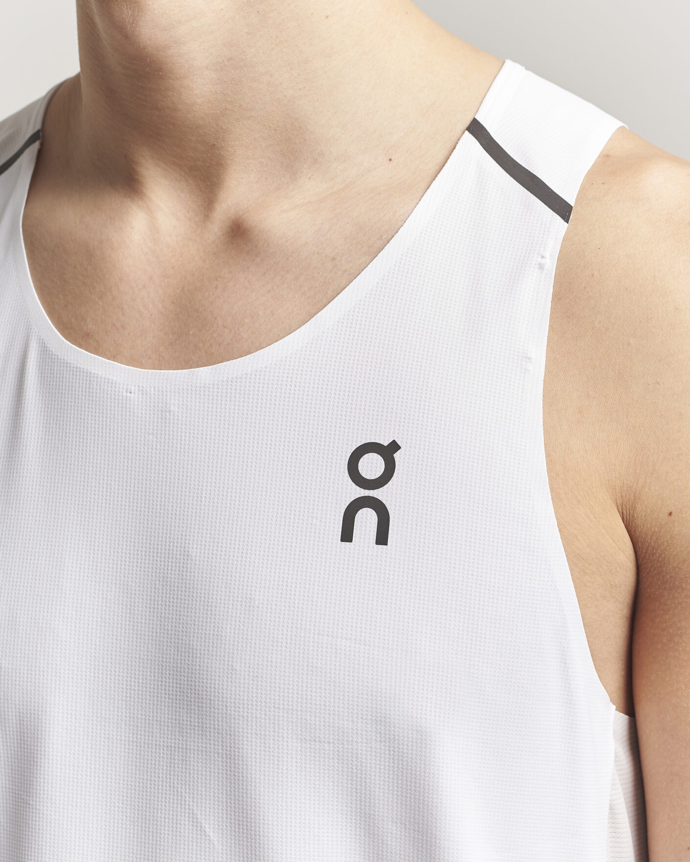 Heren | T-shirts | On | Performance Tank  White/Silver