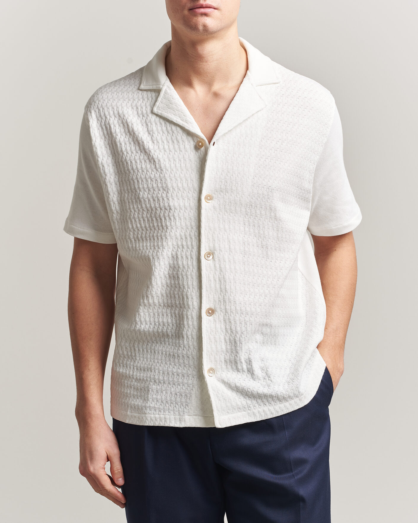 Heren | Overhemden | Oscar Jacobson | Kirk Knitted Short Sleeve Shirt Snow White