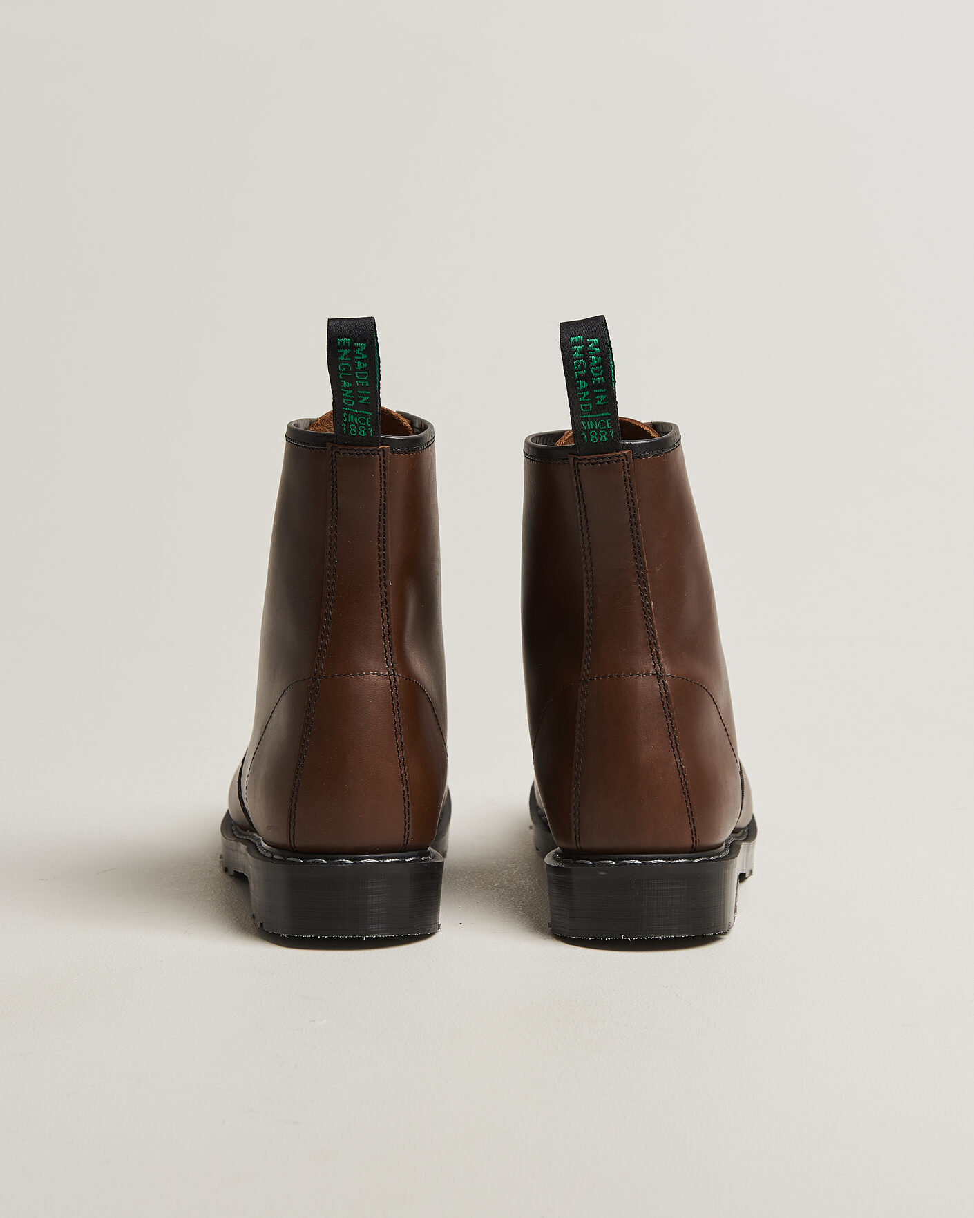 Heren | Laarzen | Solovair | 8 Eye Derby Boot Gaucho