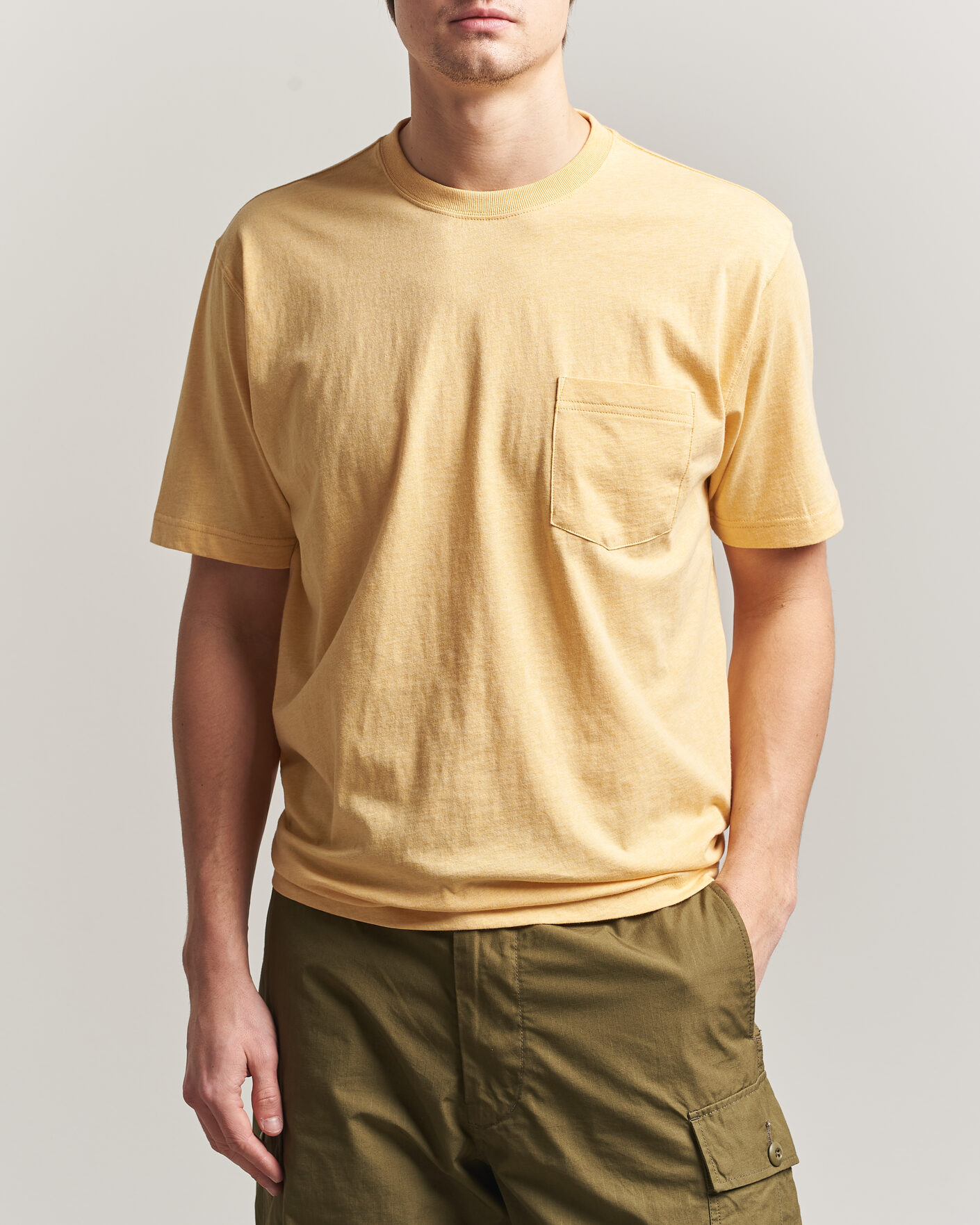 Heren | T-shirts | BEAMS PLUS | Pocket Tee Yellow