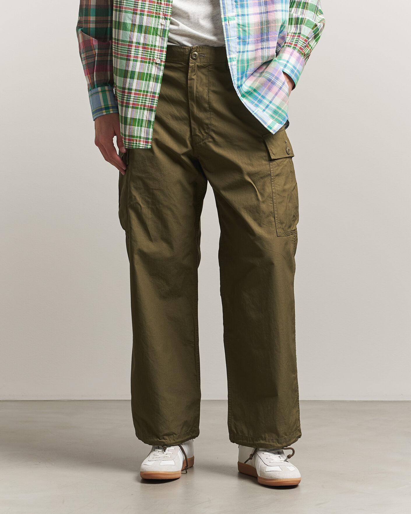 Heren | Broeken | BEAMS PLUS | MIL 6 Pocket Cargo Pants Olive