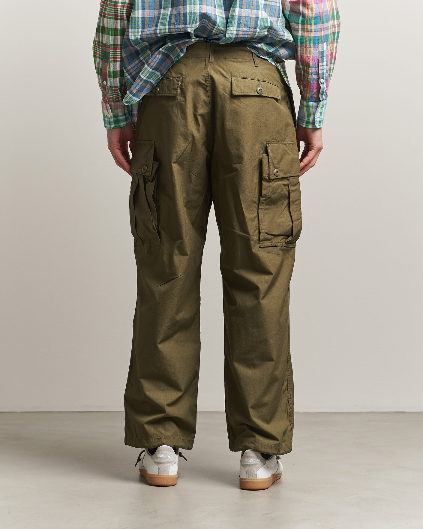 Heren | Broeken | BEAMS PLUS | MIL 6 Pocket Cargo Pants Olive