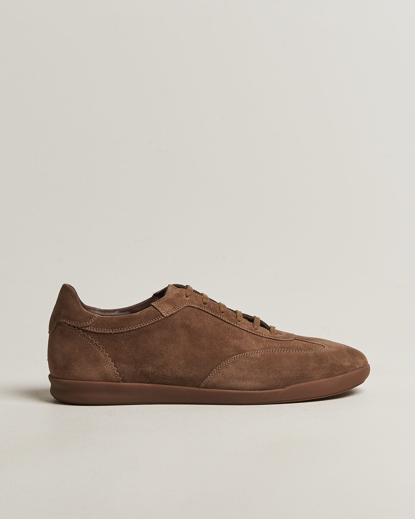 Heren | Sneakers | Loake 1880 | Mayfair Suede Dress Sneaker Flint