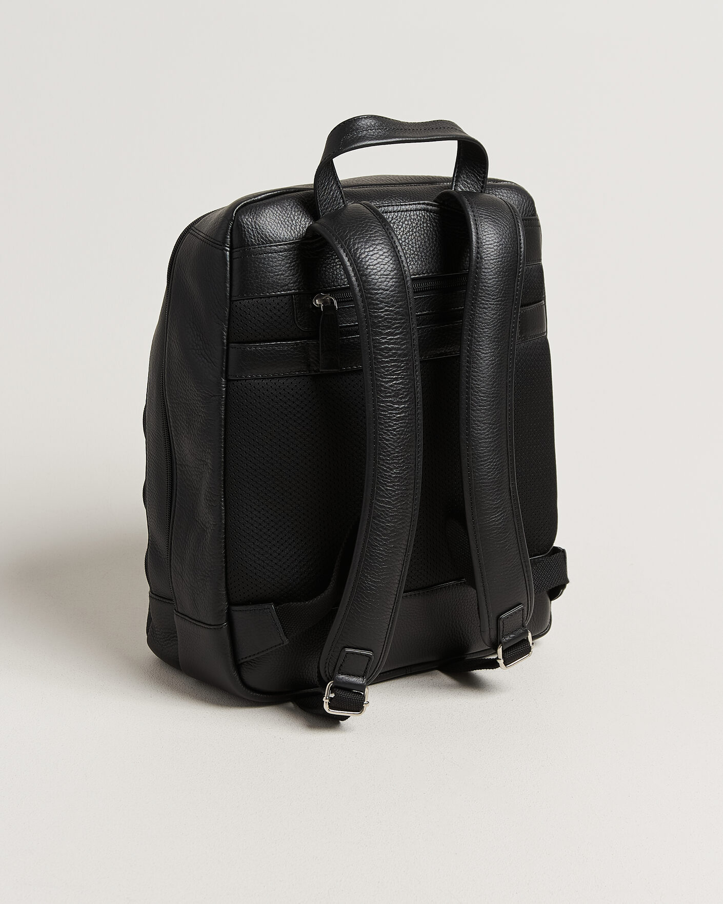 Heren | Tassen | Loake Shoemakers | Waterloo Grained Leather Backpack Black