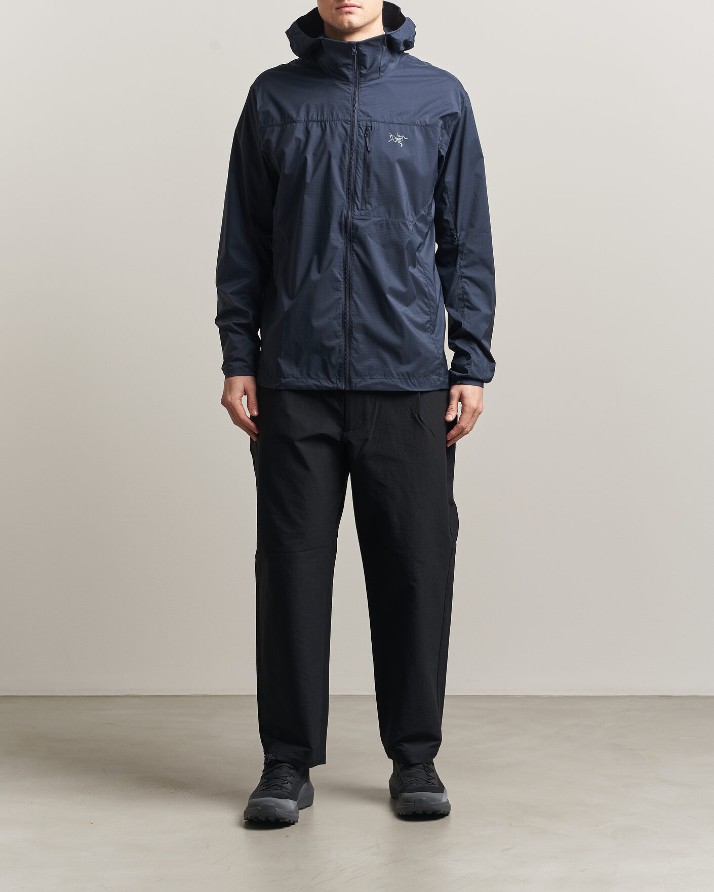 Heren | Jassen | Arc'teryx | Squamish Lightweight Hooded Jacket Black Sapphire
