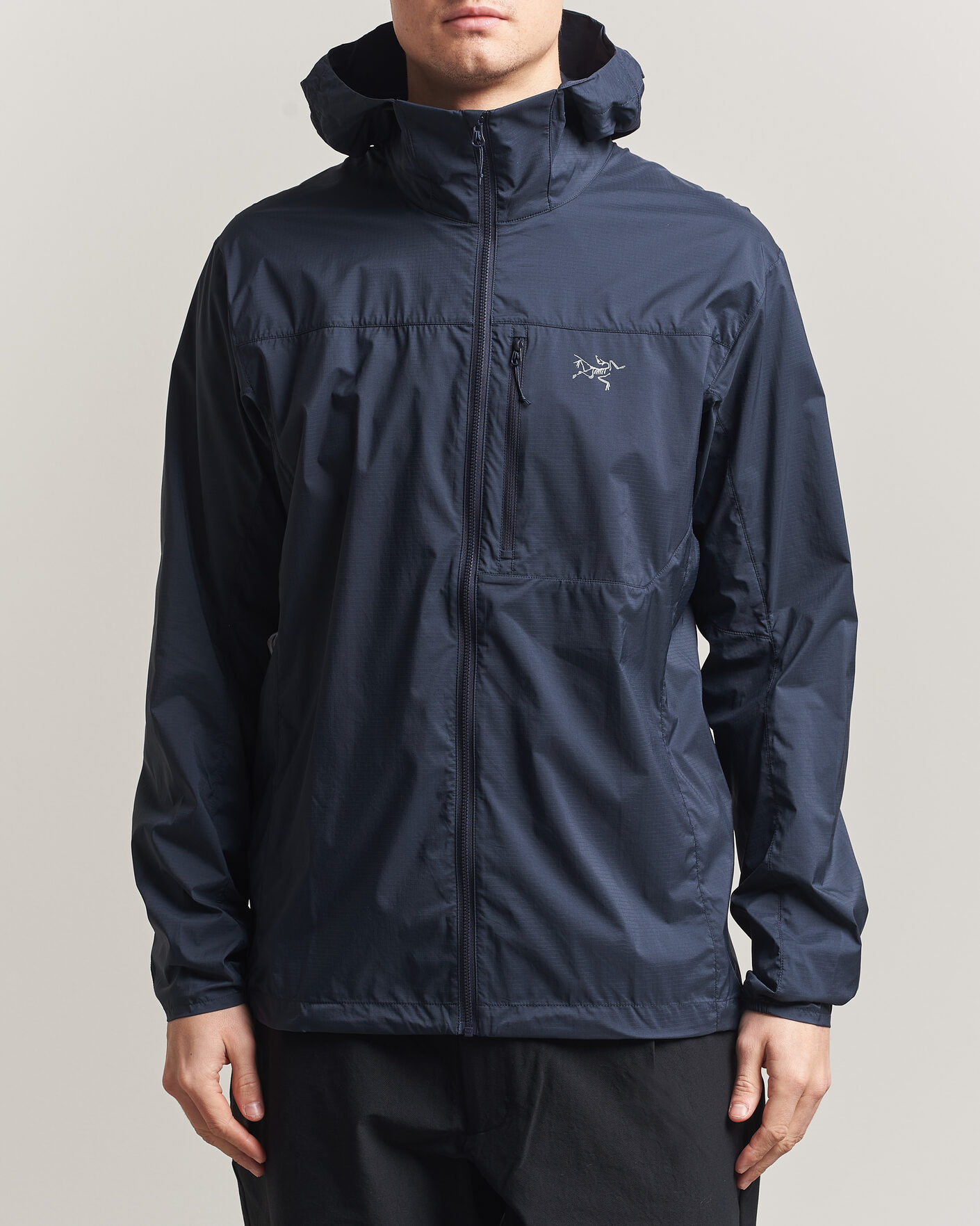 Heren | Jassen | Arc'teryx | Squamish Lightweight Hooded Jacket Black Sapphire