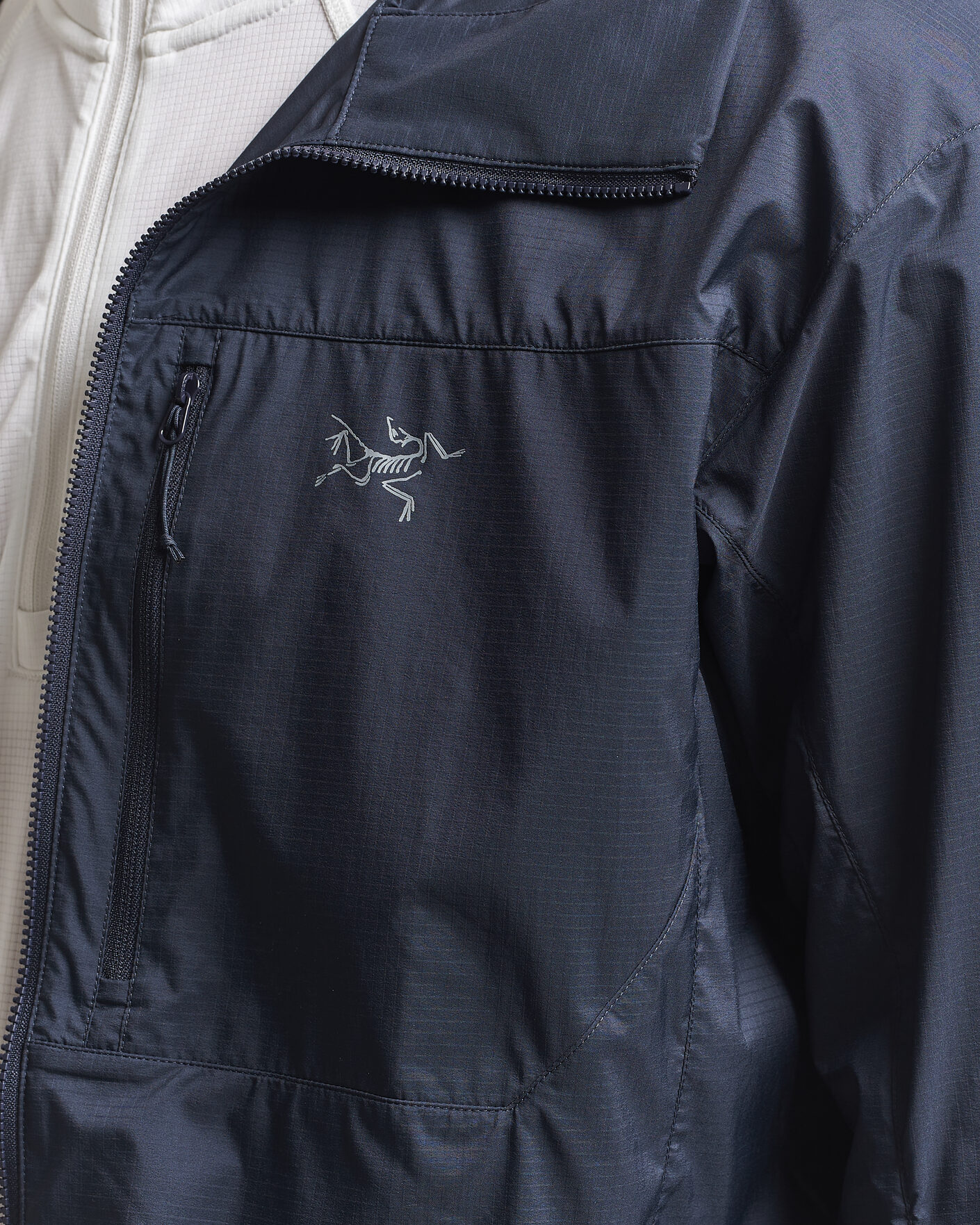 Heren | Jassen | Arc'teryx | Squamish Lightweight Hooded Jacket Black Sapphire