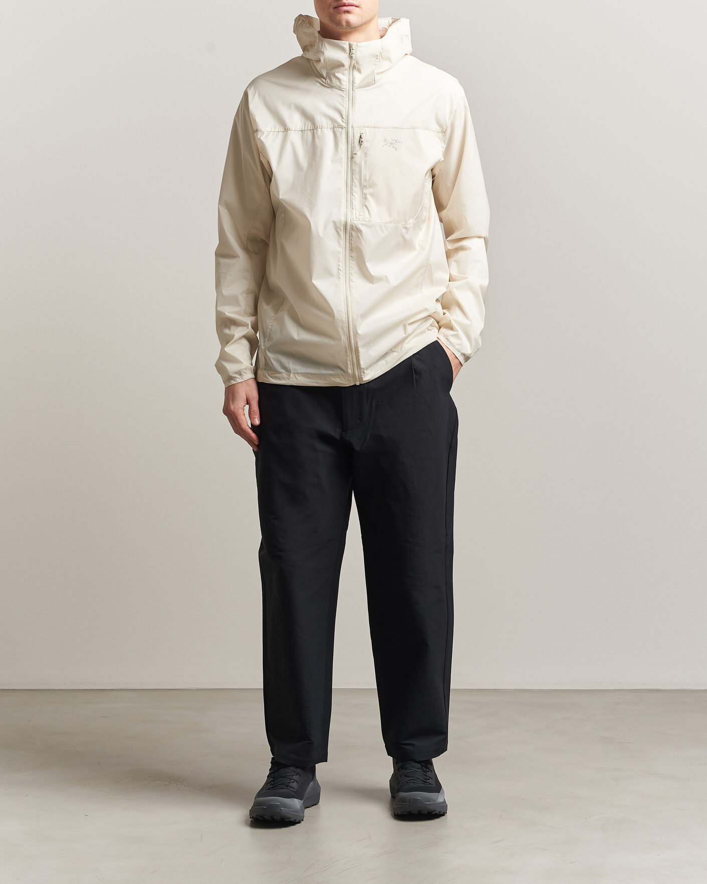 Heren | Jassen | Arc'teryx | Squamish Lightweight Hooded Jacket Sea Salt