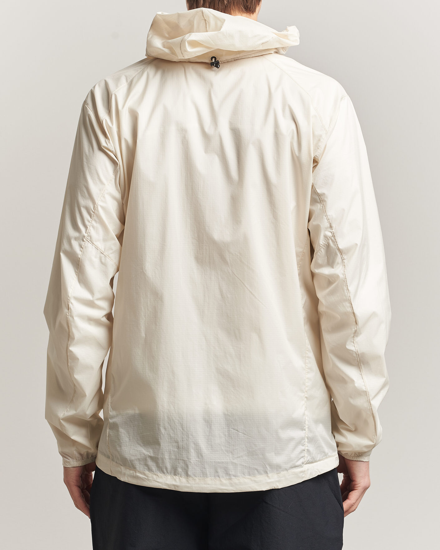 Heren | Jassen | Arc'teryx | Squamish Lightweight Hooded Jacket Sea Salt