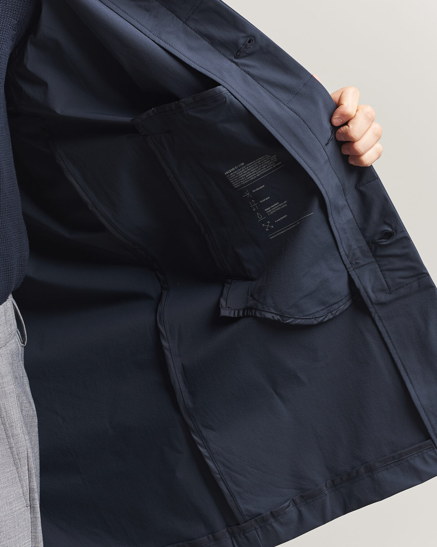 Heren | Jassen | Scandinavian Edition | Ascend II Lightweight Coat Navy