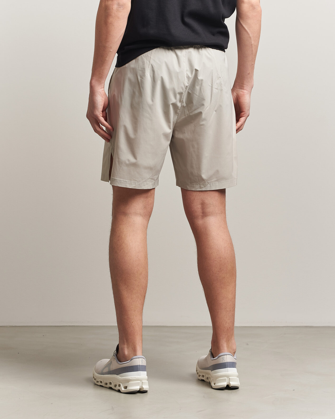 Heren | Korte broek | Houdini | Pace Light Shorts Greenish Grey