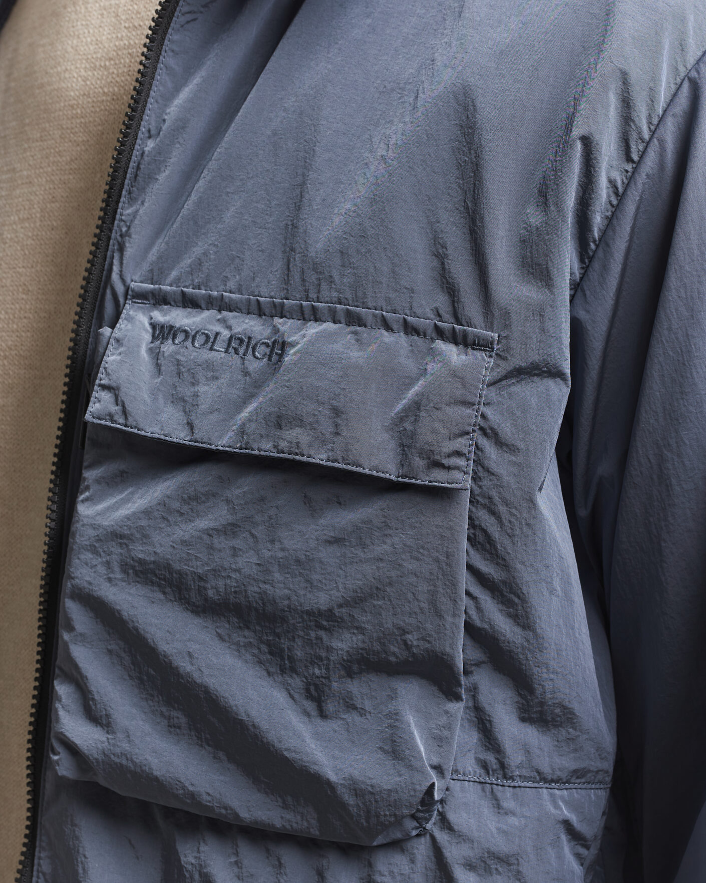 Heren | Jassen | Woolrich | Shiny Nylon Hooded Jacket Grisaille