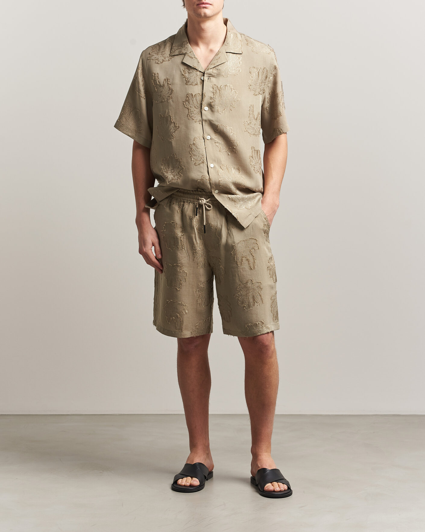 Heren | Korte broek | OAS | Nicola Lyocell Shorts Palmoza