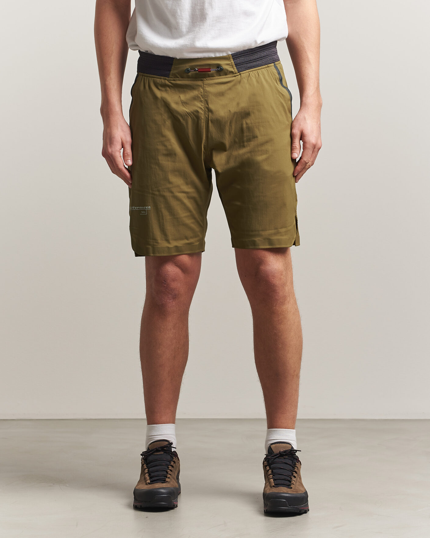 Heren | Korte broek | Klättermusen | Nal Windbreaker Shorts Olive