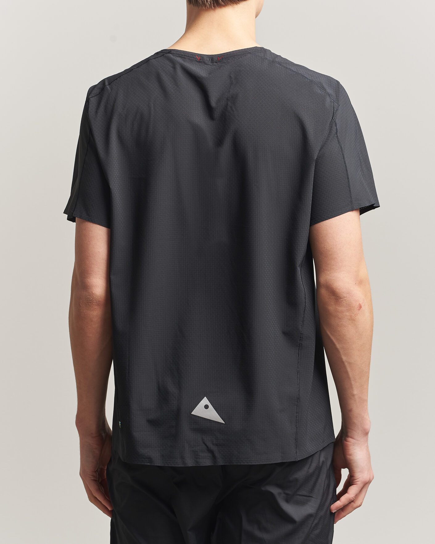 Heren | T-shirts | Klättermusen | Diser Lightweight T-Shirt Black