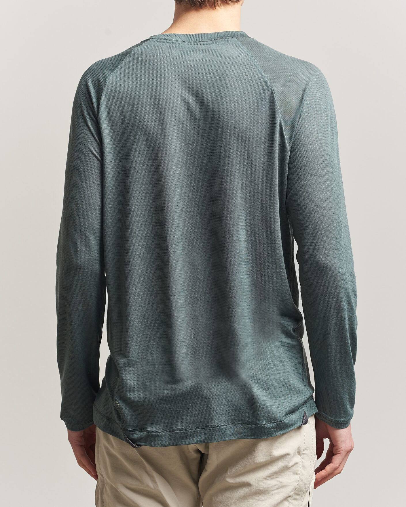 Heren | T-shirts | Klättermusen | Groa Lightweight Tencel Long Sleeve T-Shirt Teal Grey