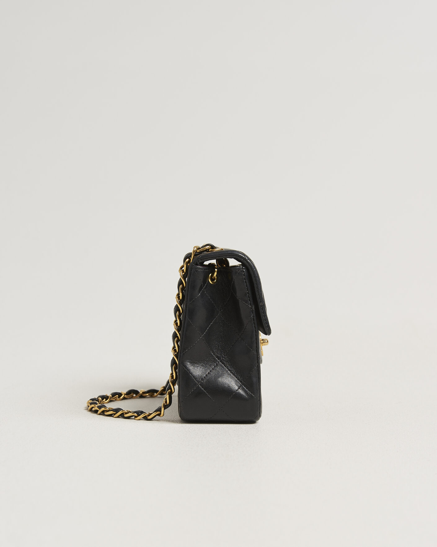 Heren | Pre-Owned & Vintage Bags | Chanel Pre-Owned | Classic Mini Single Flap Square Bag Black