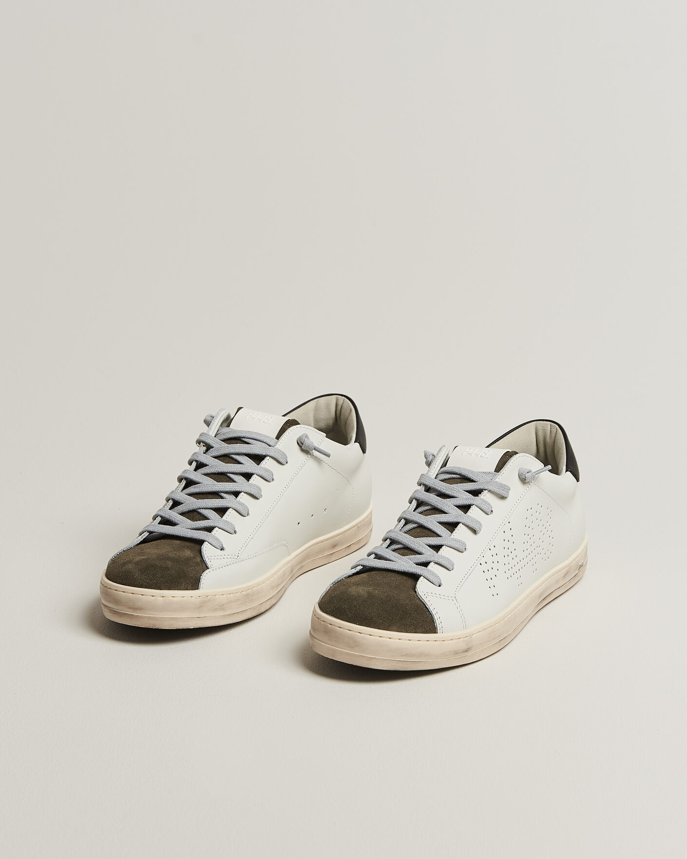 Heren | Sneakers | P448 | John Leather Sneaker White/Olive