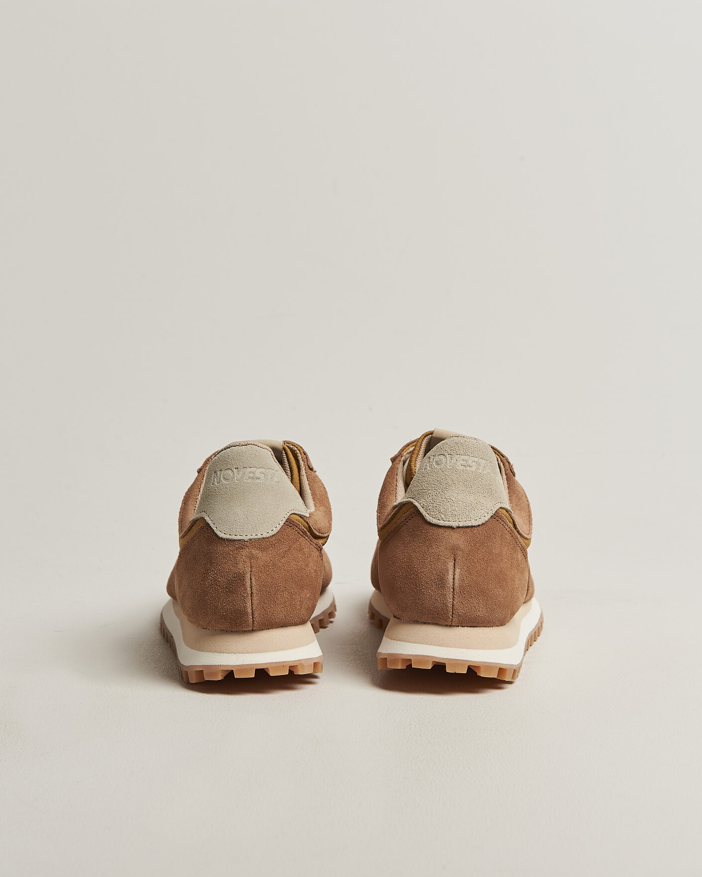Heren | Sneakers | Novesta | Marathon Trail Running Sneaker Cognac/Beige