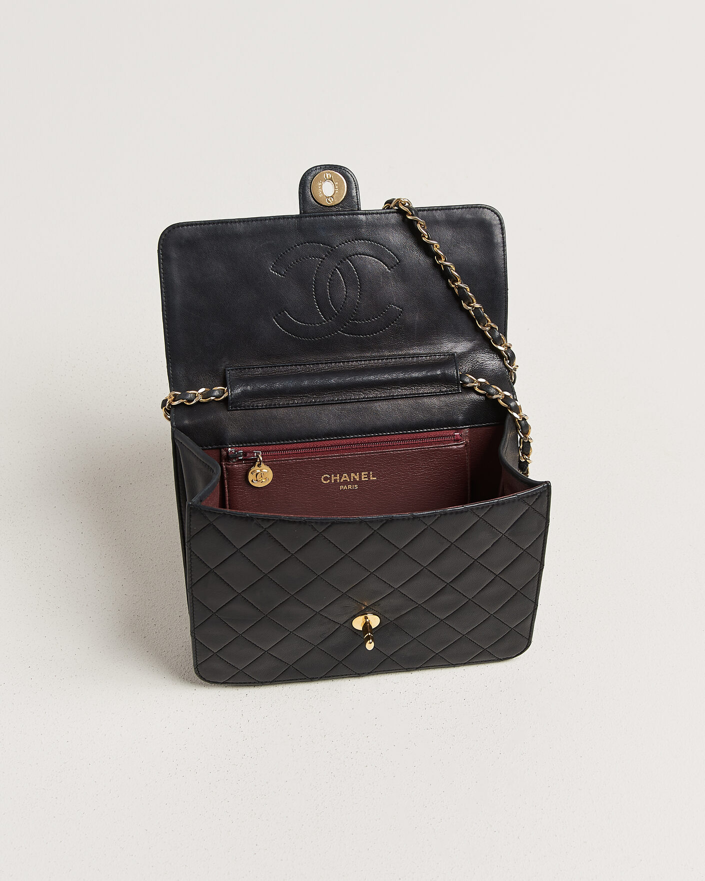 Heren | Pre-Owned & Vintage Bags | Chanel Pre-Owned | Single Flap Bag Black
