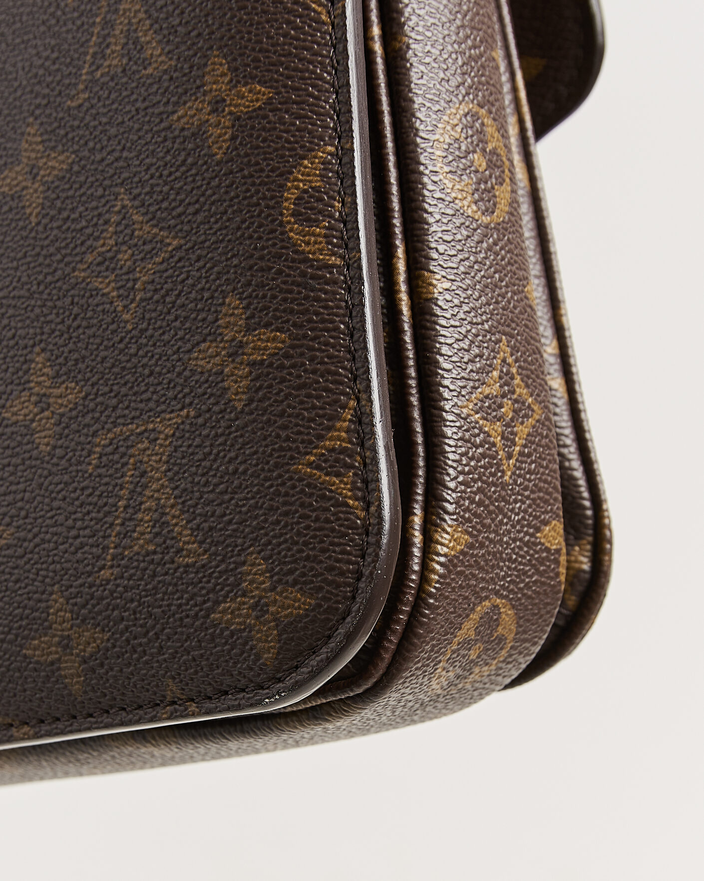 Heren | Pre-Owned & Vintage Bags | Louis Vuitton Pre-Owned | Pochette Métis Monogram