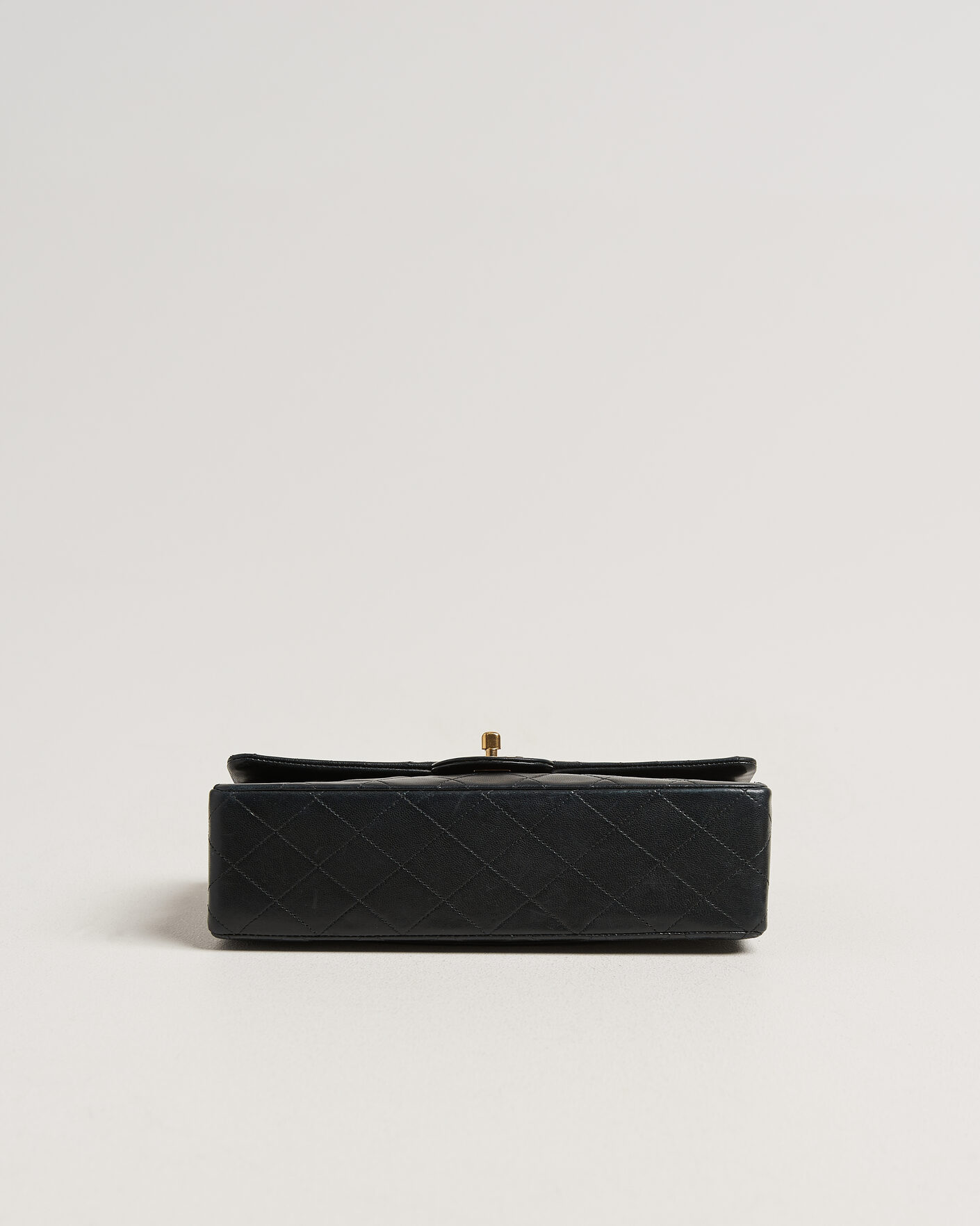 Heren | Pre-Owned & Vintage Bags | Chanel Pre-Owned | Classic Medium Double Flap Bag Lambskin Black