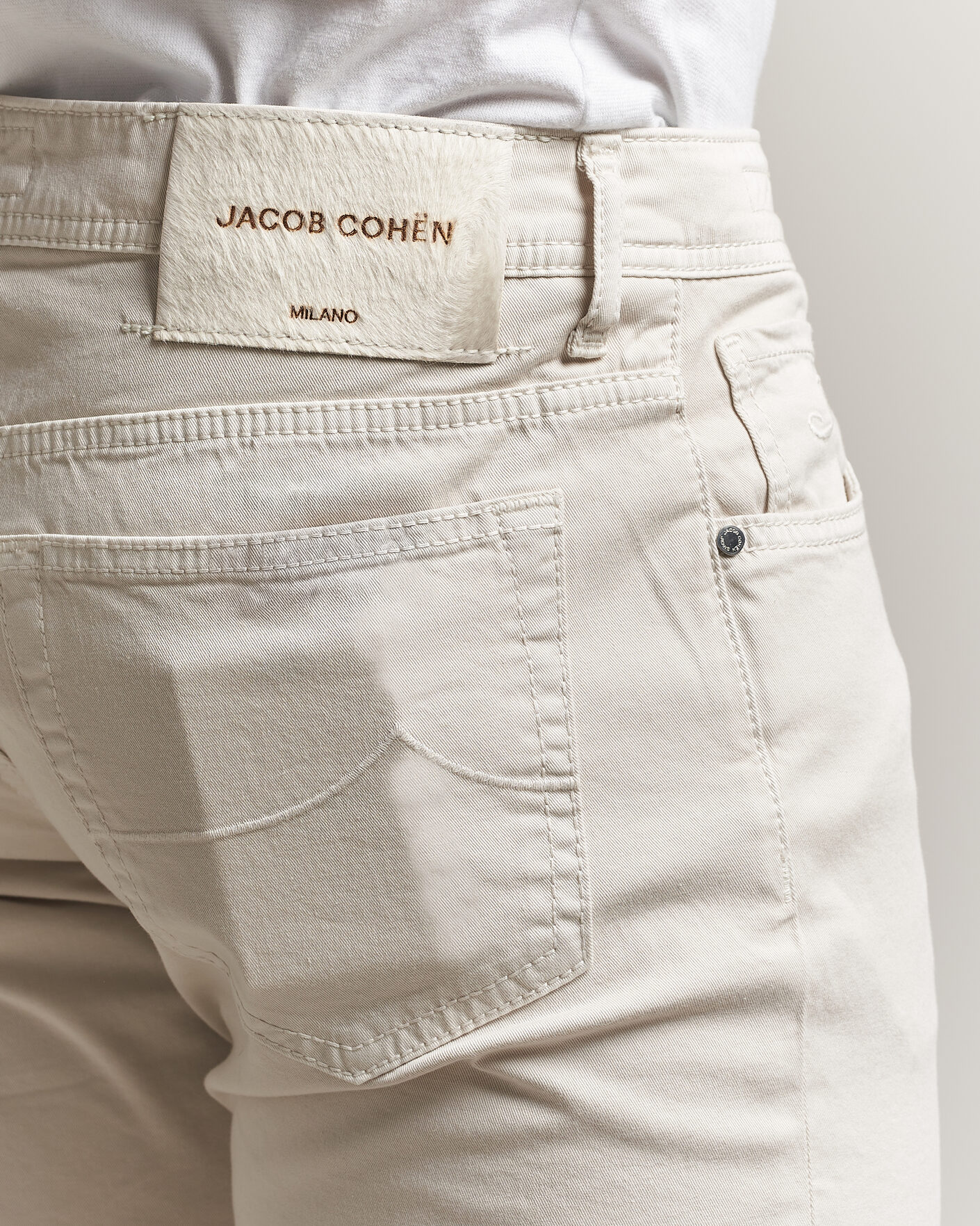 Heren | Broeken | Jacob Cohën | Bard Garment Dyed Gabardine Trousers Off White
