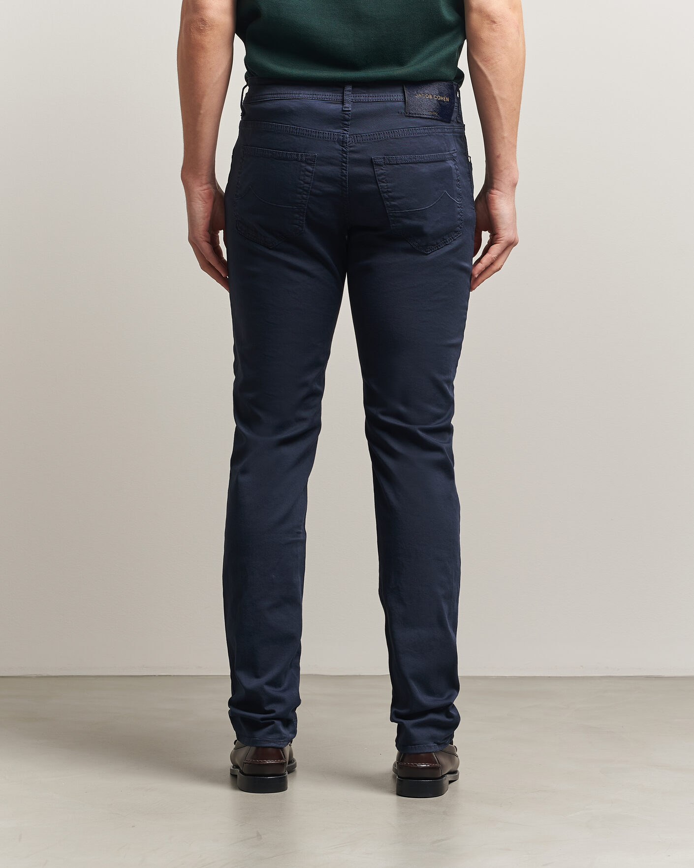 Heren | Broeken | Jacob Cohën | Bard Garment Dyed Gabardine Trousers Navy Blue