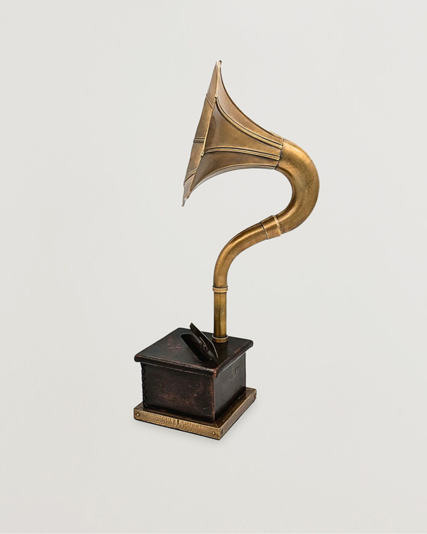 Heren | Thuis | Authentic Models | Acoustic Speaker