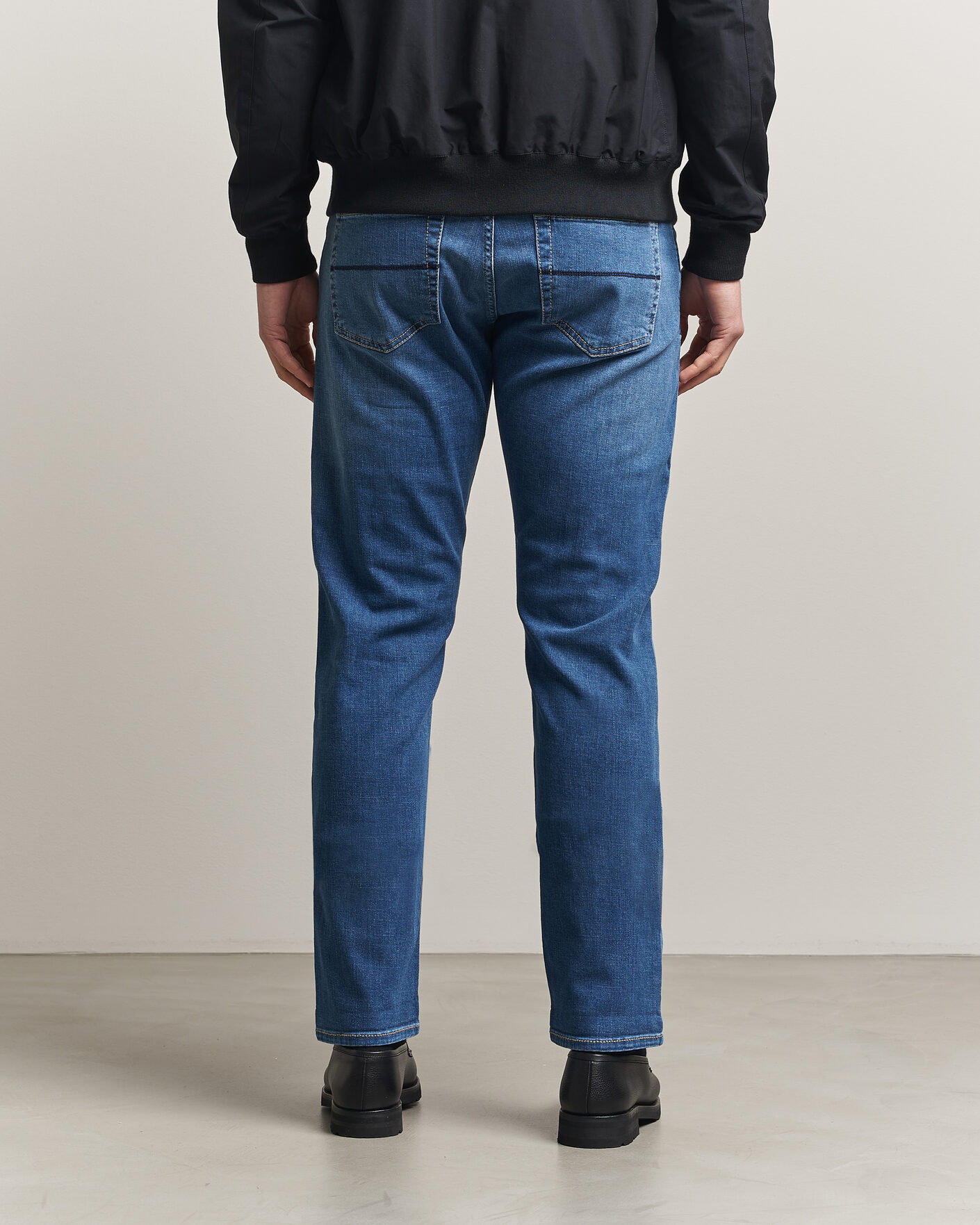 Heren | Jeans | Tramarossa | Michelangelo Contrast Seam Stretch Jeans Mid Blue