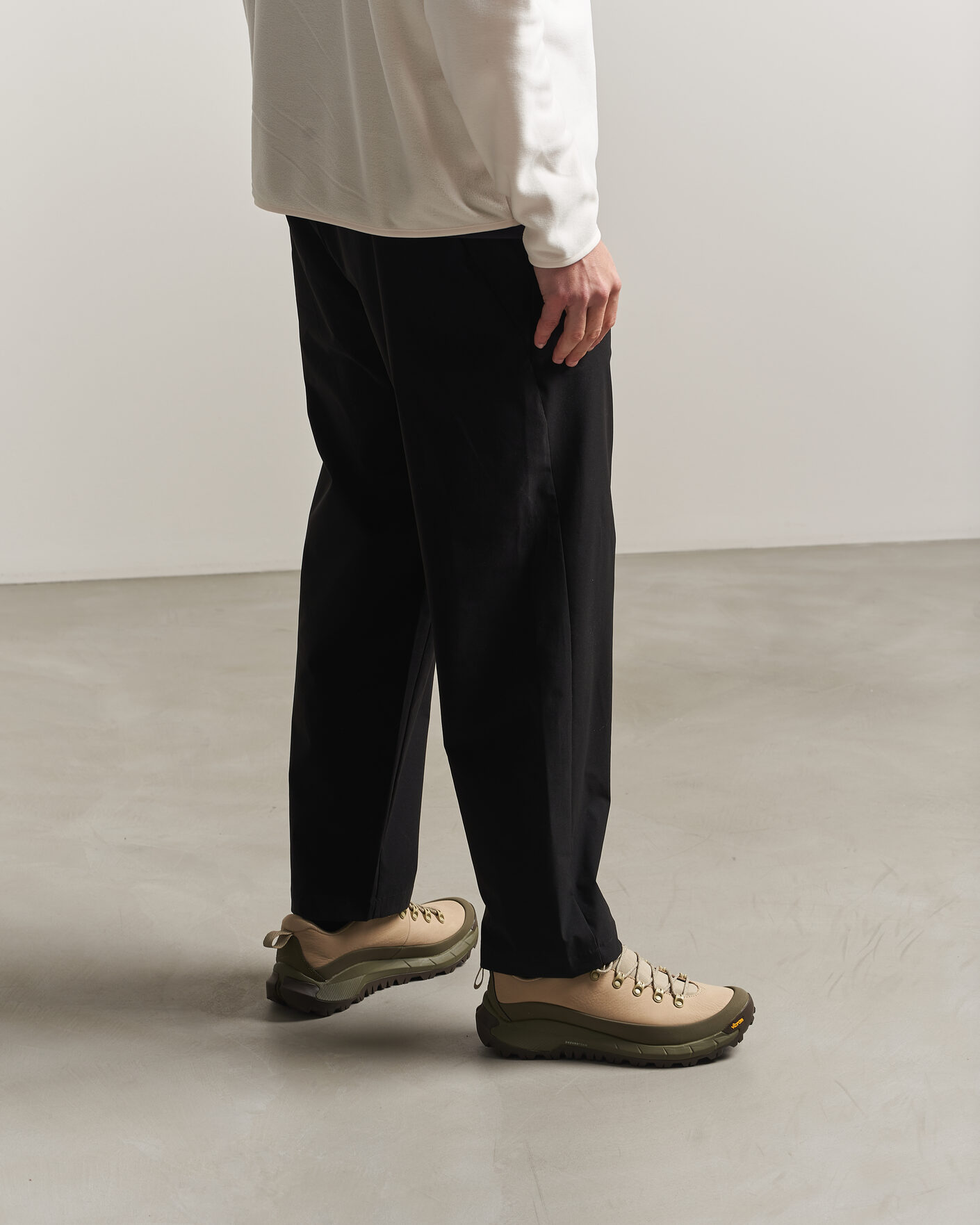 Heren | Wandel schoenen | Danner | MTN45 Nubuck Trail Shoe Beige/Green