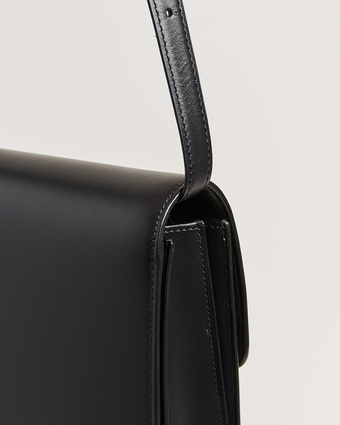 Heren | Pre-Owned & Vintage Bags | Celine Pre-Owned | Box Bag Medium Black