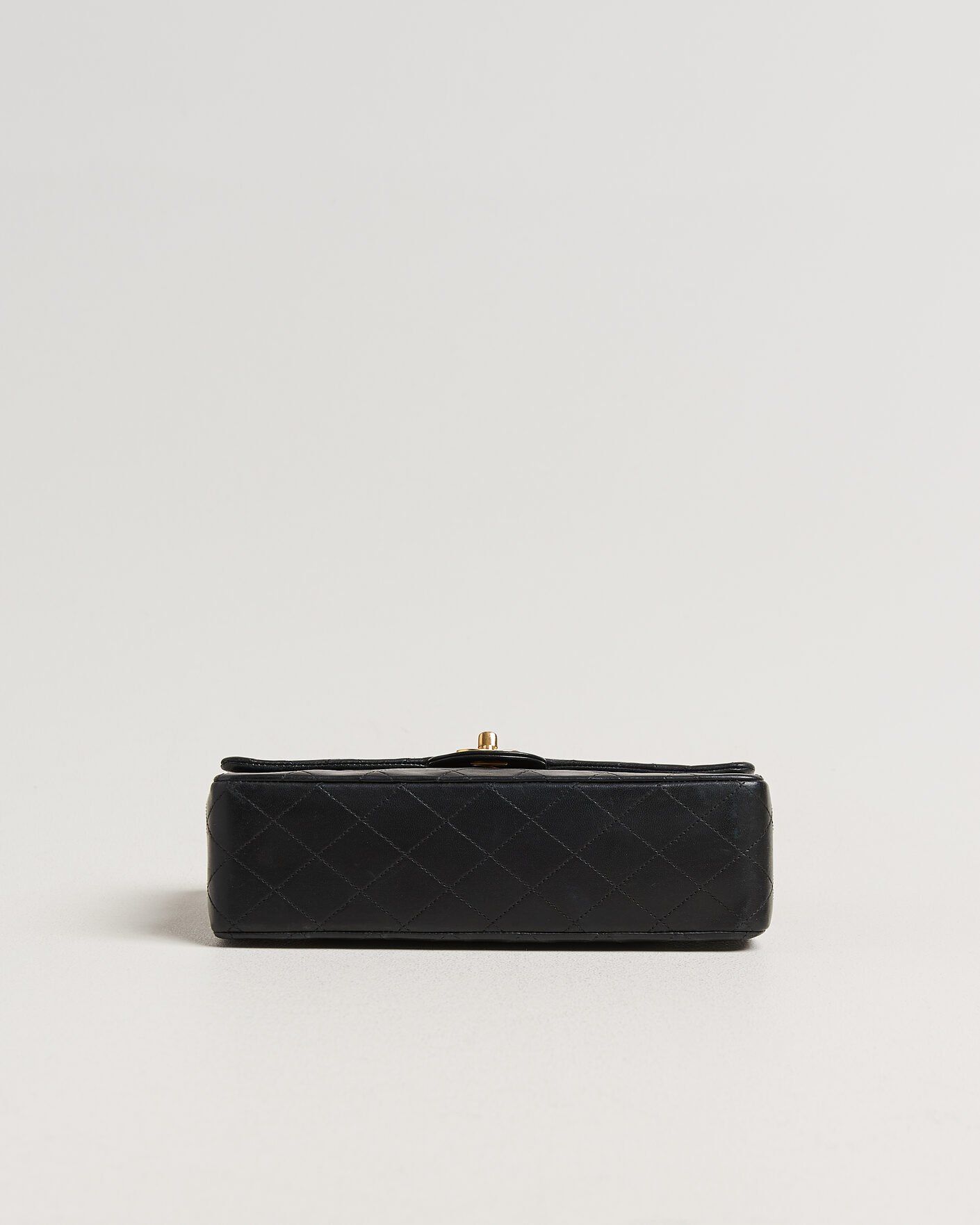 Heren | Pre-Owned & Vintage Bags | Chanel Pre-Owned | Classic Medium Double Flap Bag Lambskin Black