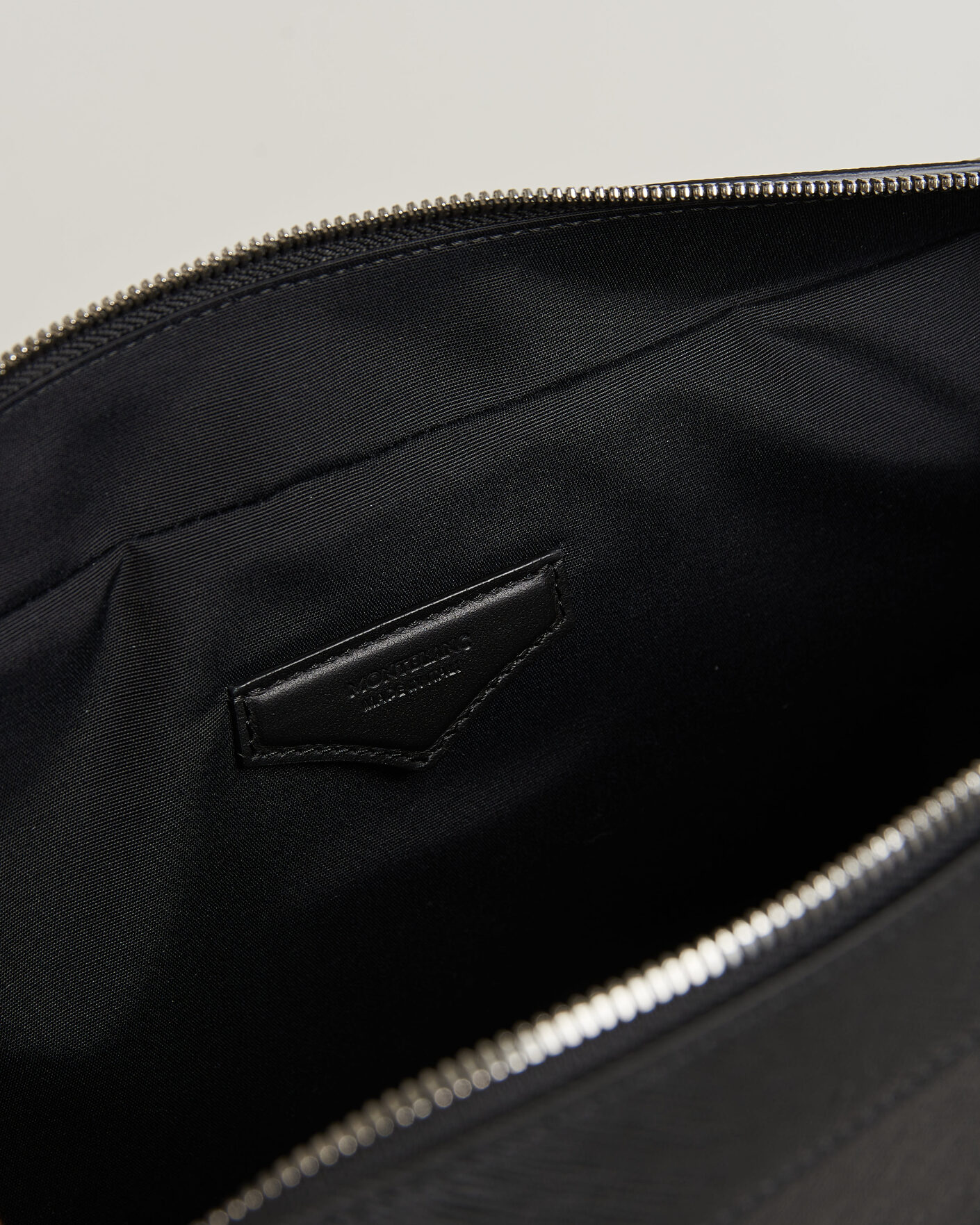 Heren | Tassen | Montblanc | Medium Sartorial Leather Briefcase with Pocket Black