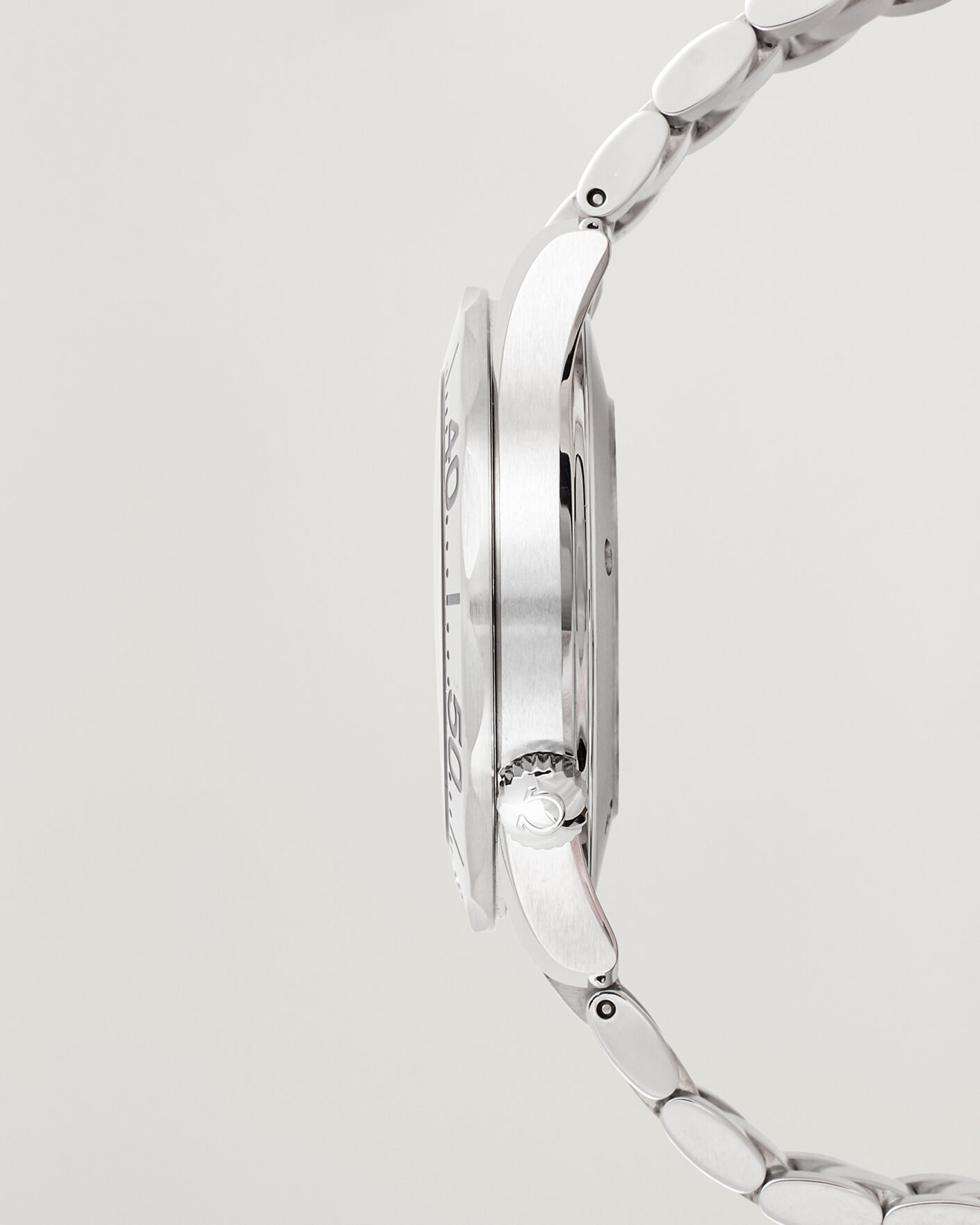 Heren | Pre-Owned & Vintage Watches | Omega Pre-Owned | Seamaster 300M Electric Blue 