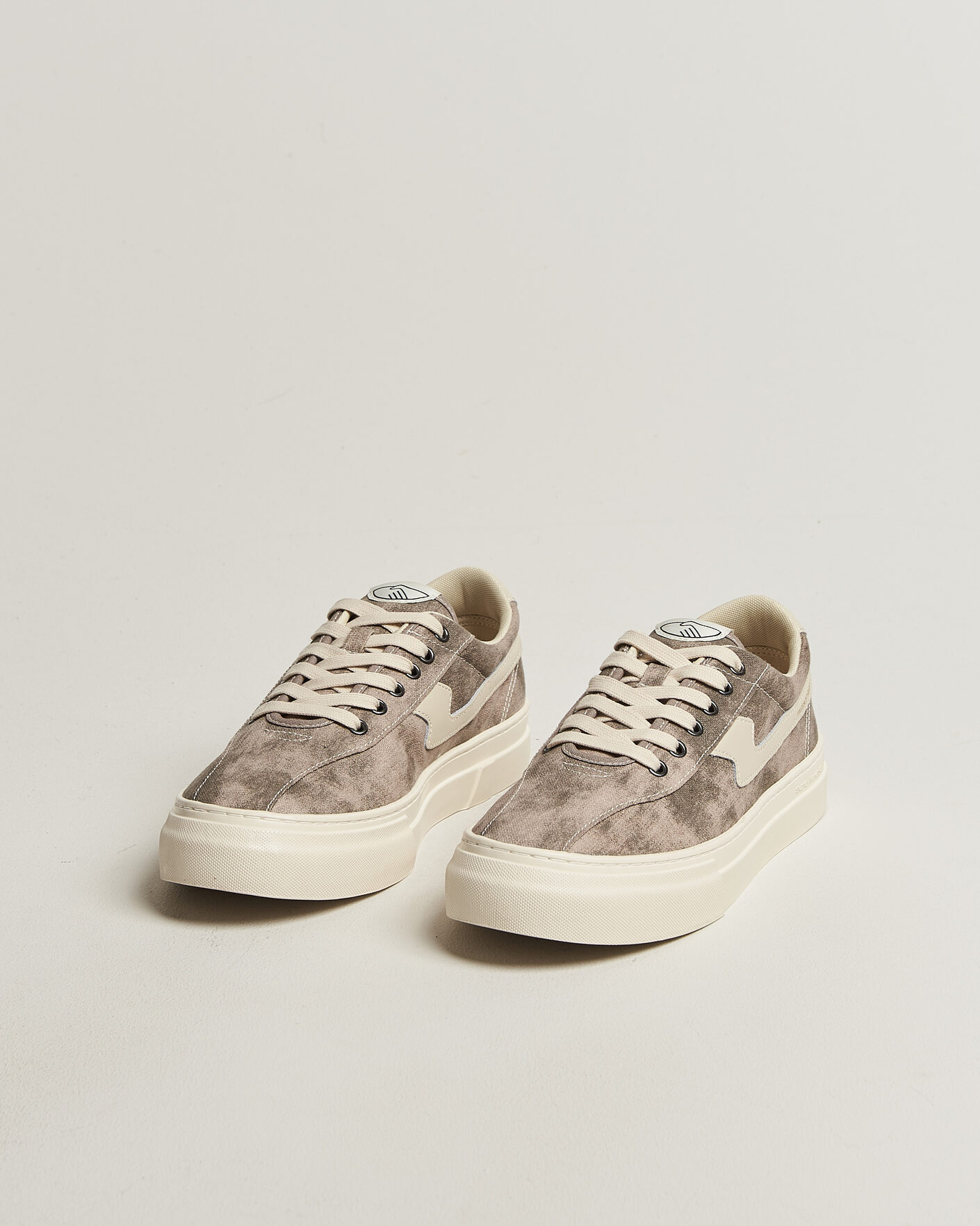 Heren | Sneakers | Stepney Workers Club | Dellow S-Strike Sunfade Canvas Sneaker Earth Grey