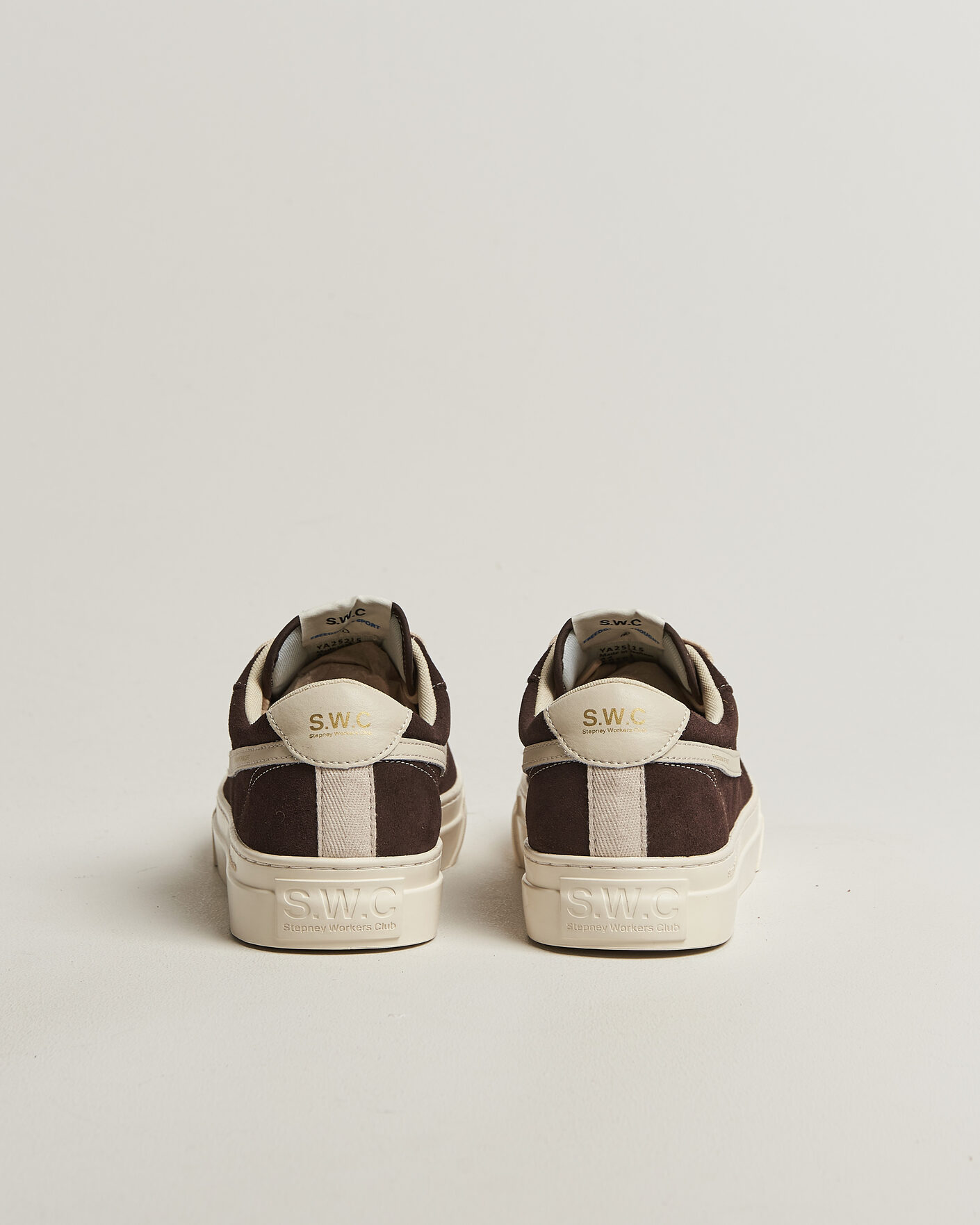 Heren | Sneakers | Stepney Workers Club | Dellow S-Strike Cupsole Suede Sneaker Dark Brown