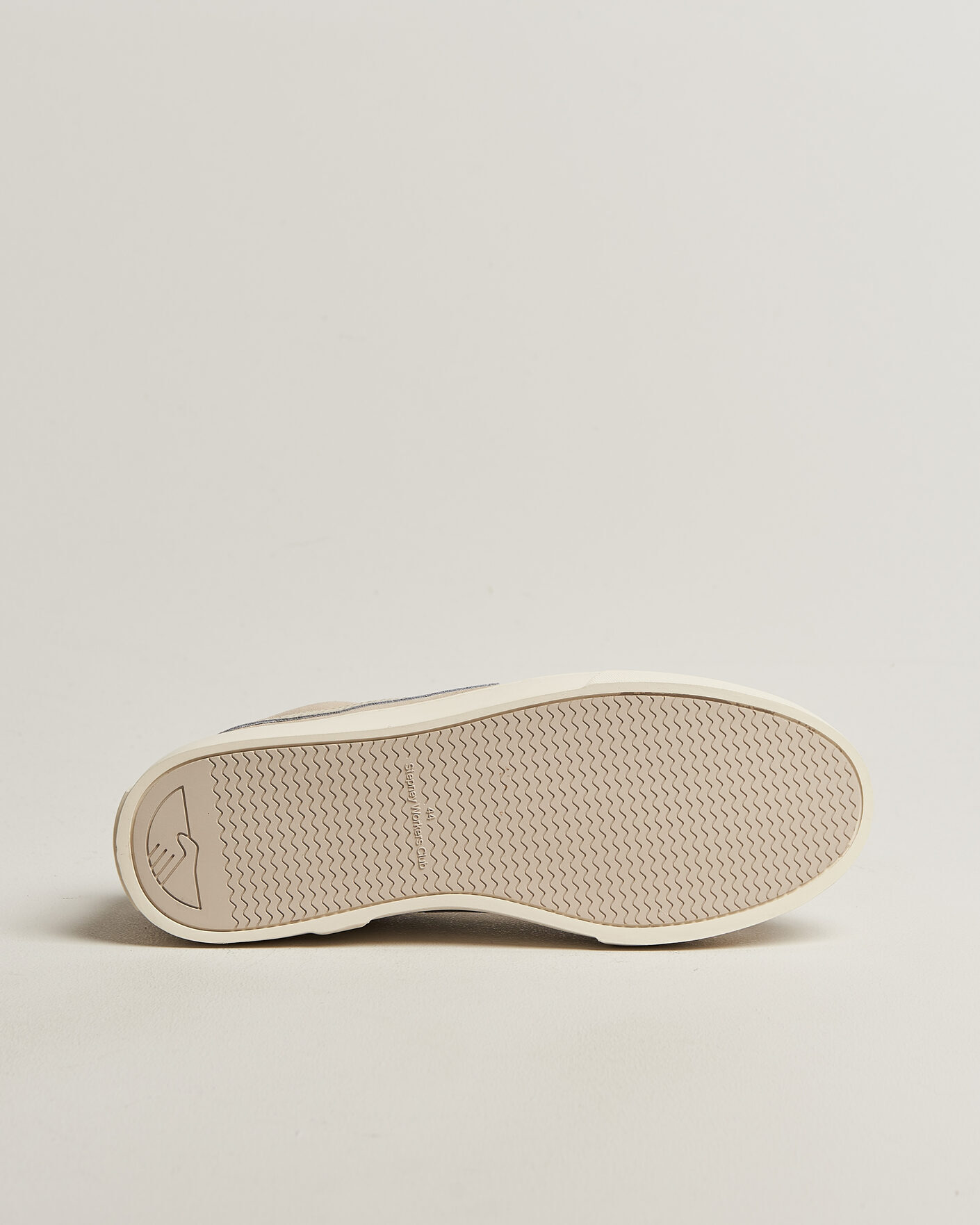 Heren | Sneakers | Stepney Workers Club | Dellow S-Strike Cupsole Suede Sneaker Oat