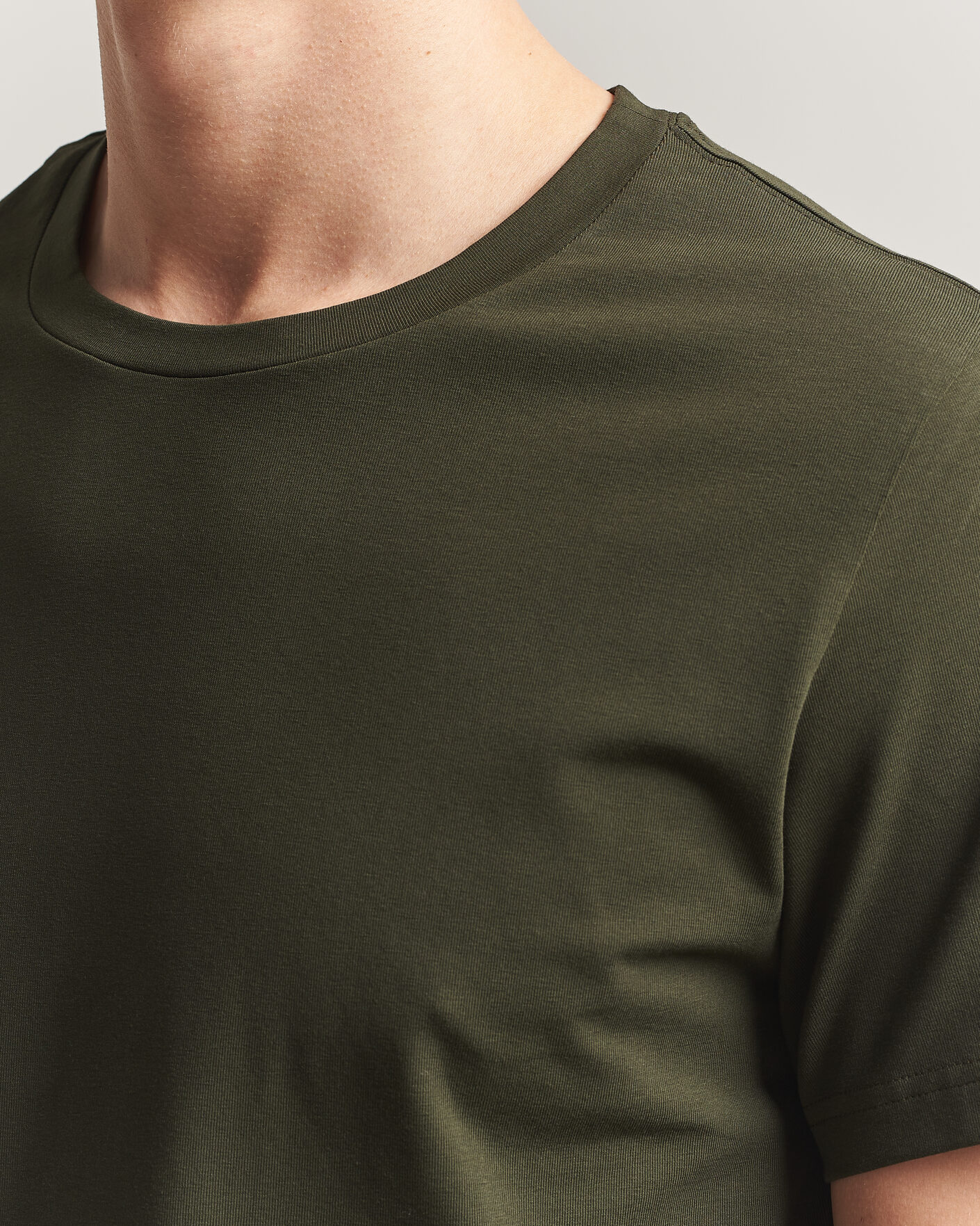 Heren | T-shirts | Filippa K | Soft Lycra T-Shirt Midnight Olive