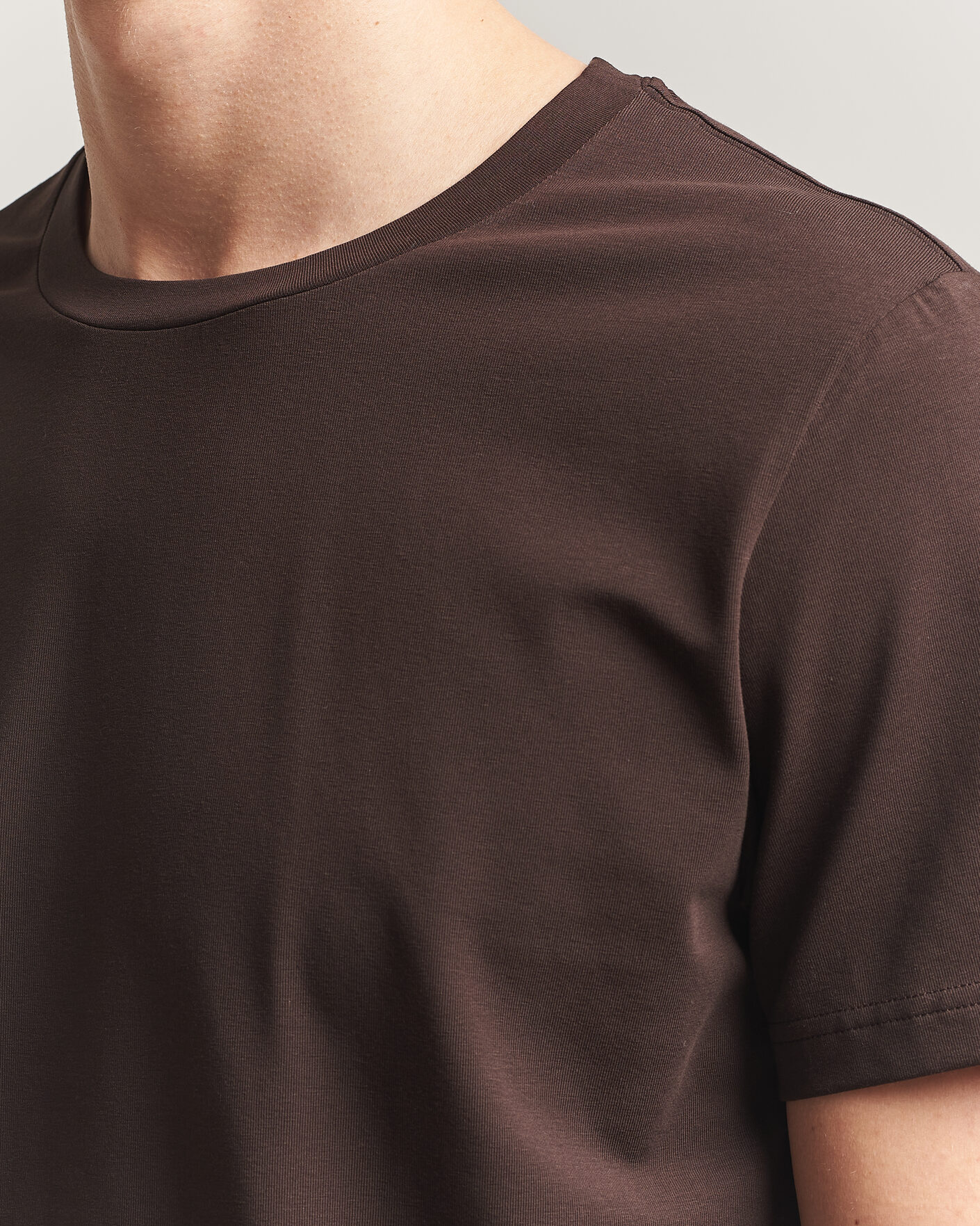 Heren | T-shirts | Filippa K | Soft Lycra T-Shirt Dark Chocolate