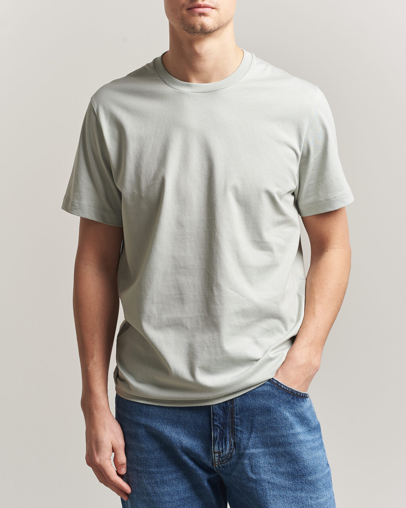 Heren | T-shirts | Filippa K | Filip Crew Neck T-Shirt Silver Grey