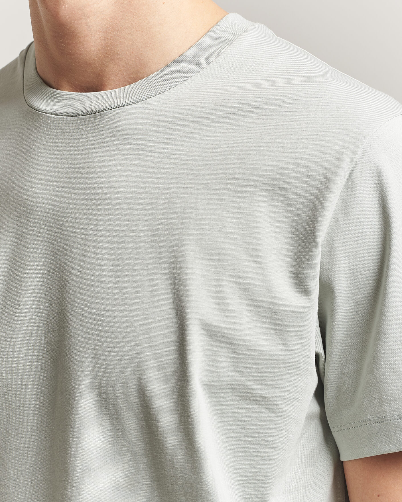 Heren | T-shirts | Filippa K | Filip Crew Neck T-Shirt Silver Grey