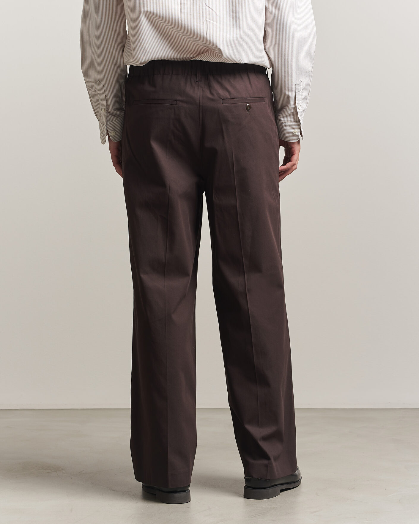 Heren | Broeken | Filippa K | Reeve Cotton Trousers Dark Chocolate
