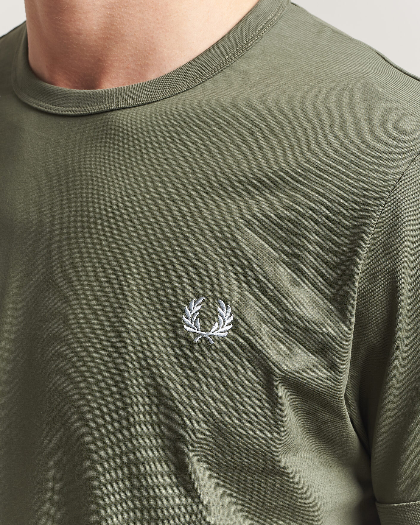Heren | T-shirts | Fred Perry | Ringer T-Shirt Laurel Wreath Green