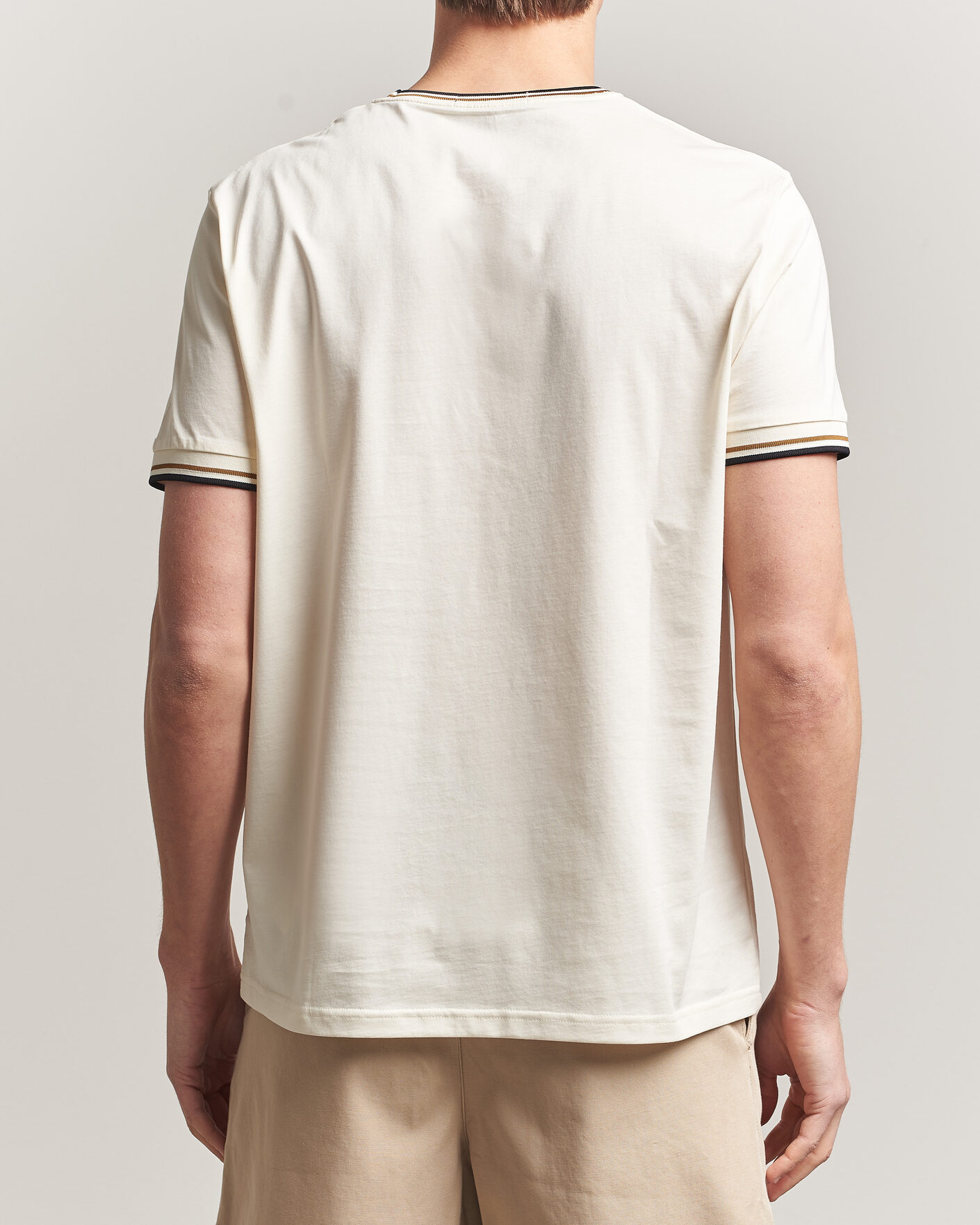 Heren | T-shirts | Fred Perry | Twin Tipped T-Shirt Ecru