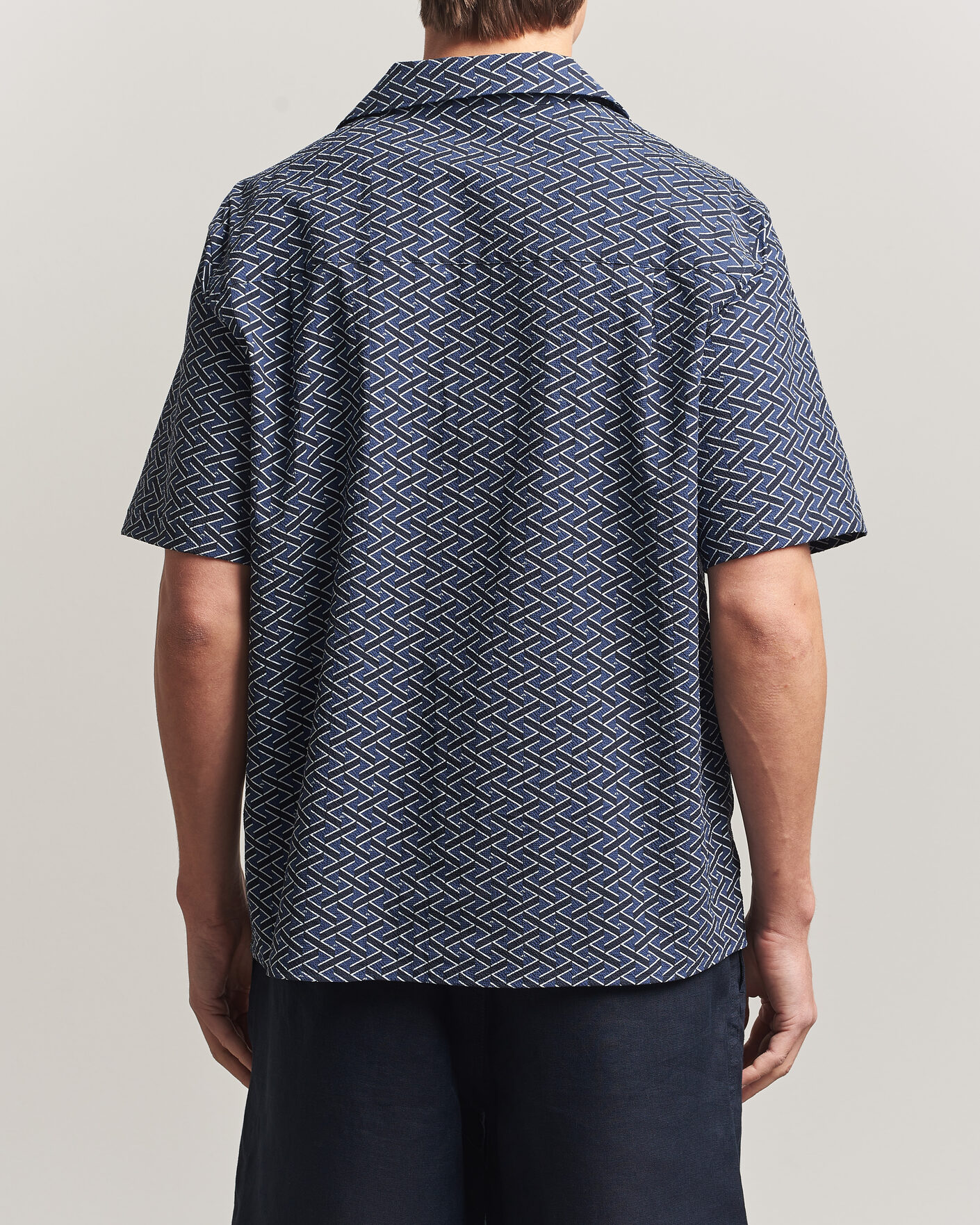 Heren | Overhemden | J.Lindeberg | Donso Geo Printed Resort Shirt Estate Navy