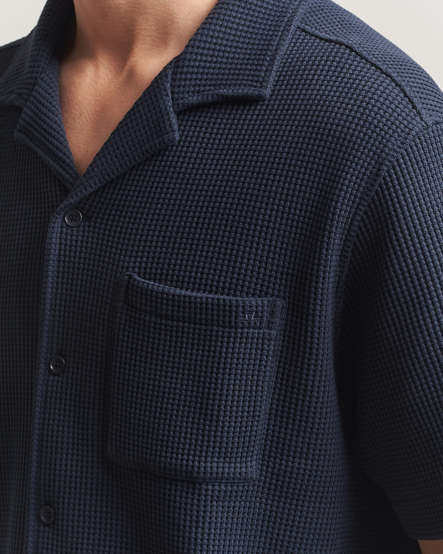 Heren | Overhemden | J.Lindeberg | Theron Waffle Resort Shirt Navy