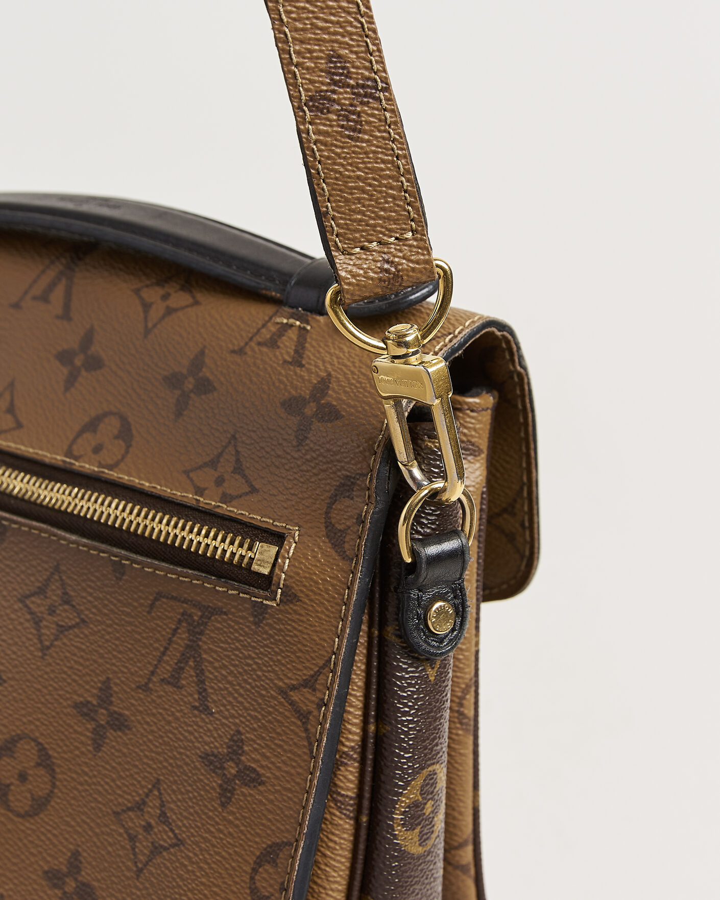 Heren | Pre-Owned & Vintage Bags | Louis Vuitton Pre-Owned | Pochette Métis Reverse Monogram