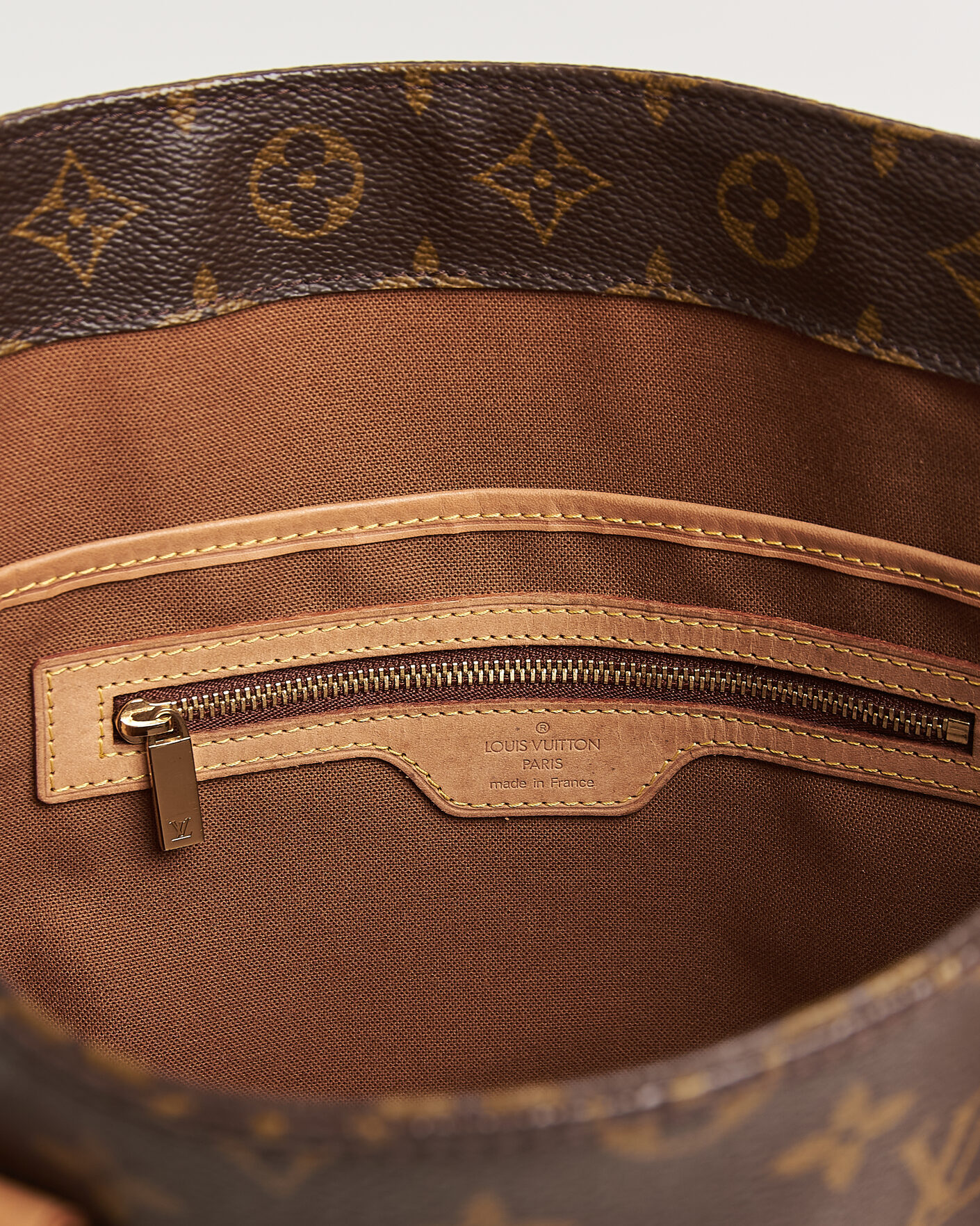 Heren | Pre-Owned & Vintage Bags | Louis Vuitton Pre-Owned | Vavin Bag GM Monogram