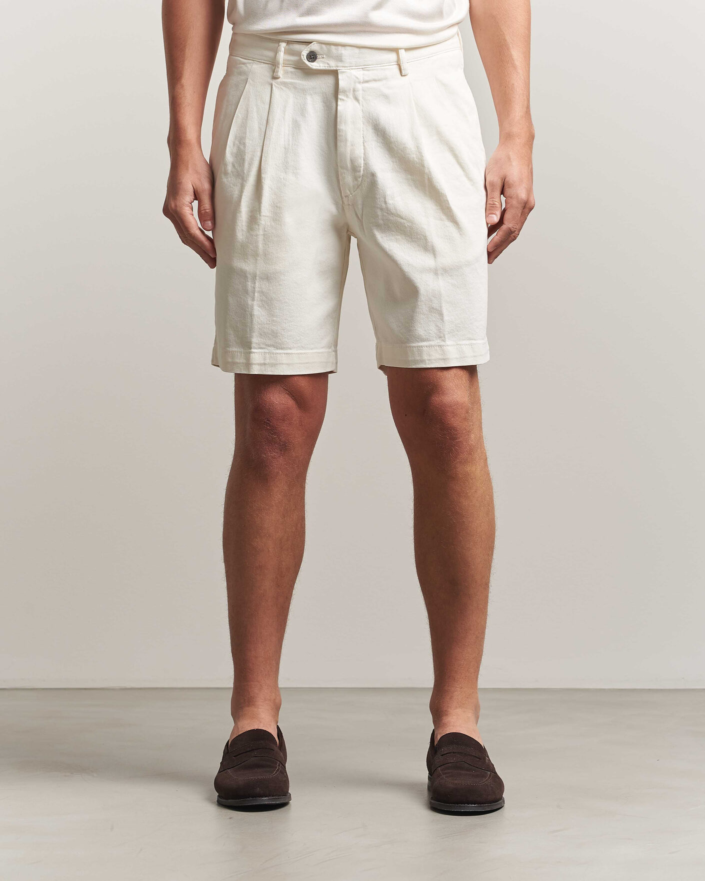 Heren | Korte broek | Oscar Jacobson | Tanker Pleat Shorts White
